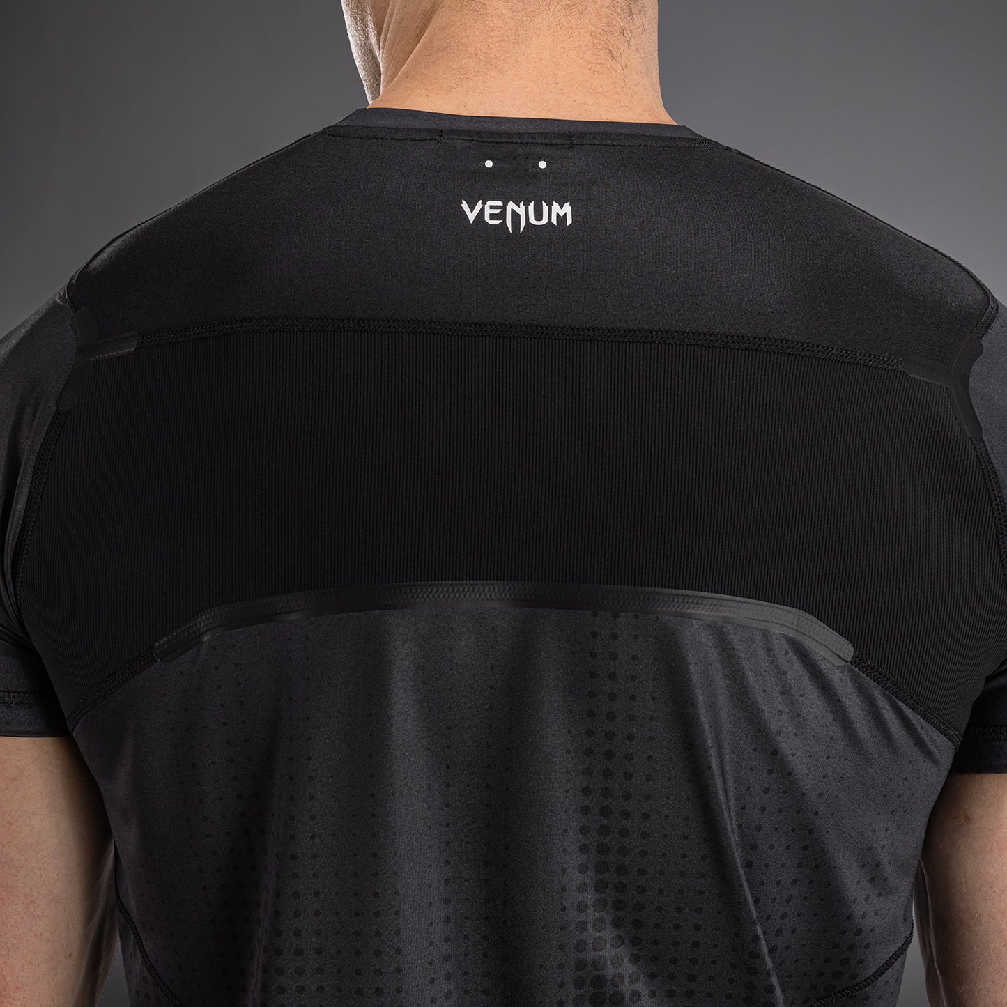 Venum Stealth ドライテック – ブラック/ホワイト