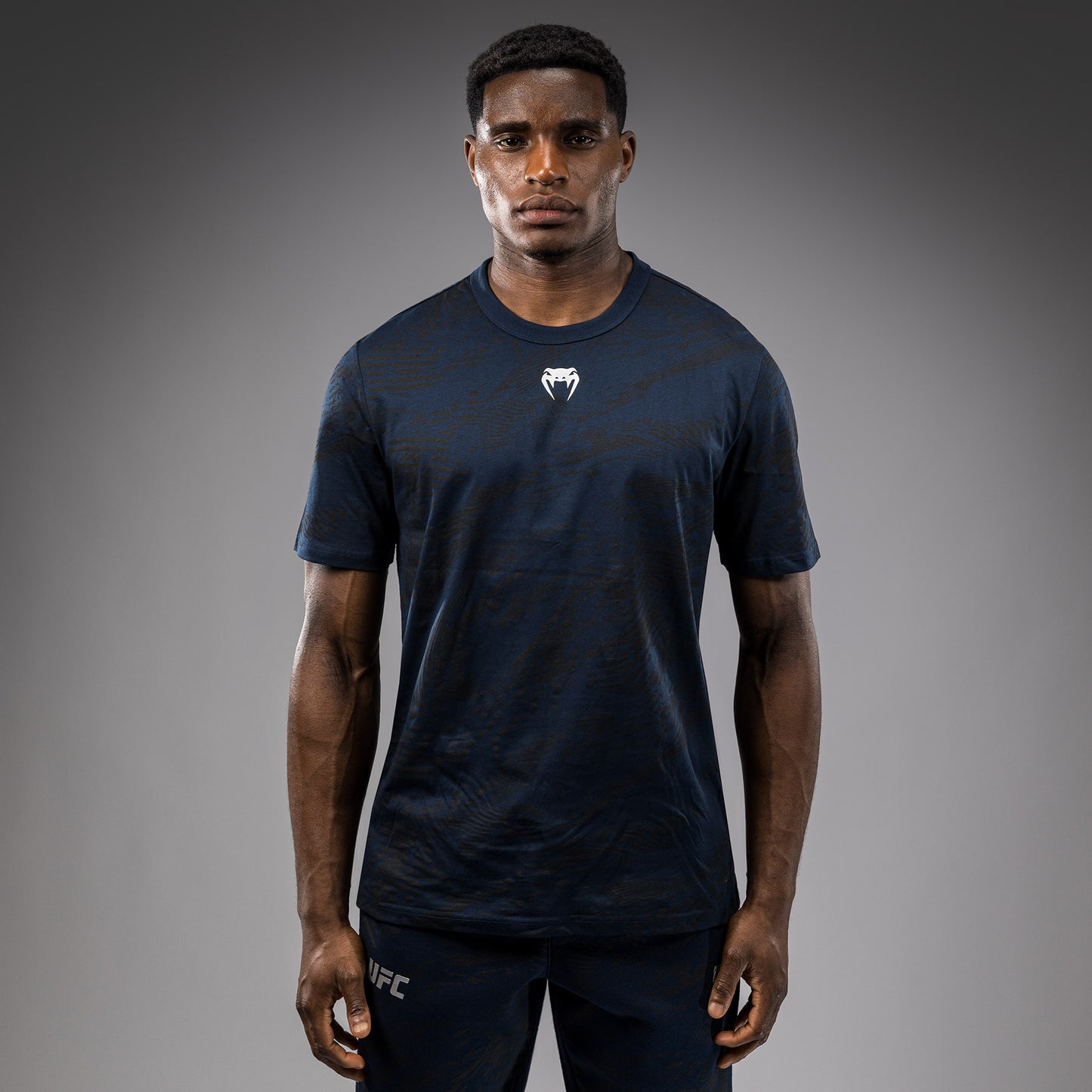 UFC Fusion by Venum Fight Week ショートスリーブTシャツ（男性用） - オーシャニックブルー