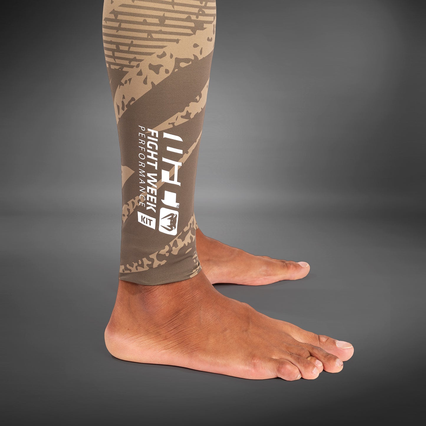 UFC Adrenaline By Venum Fight Week Performance メンズ・タイト - Desert Camo