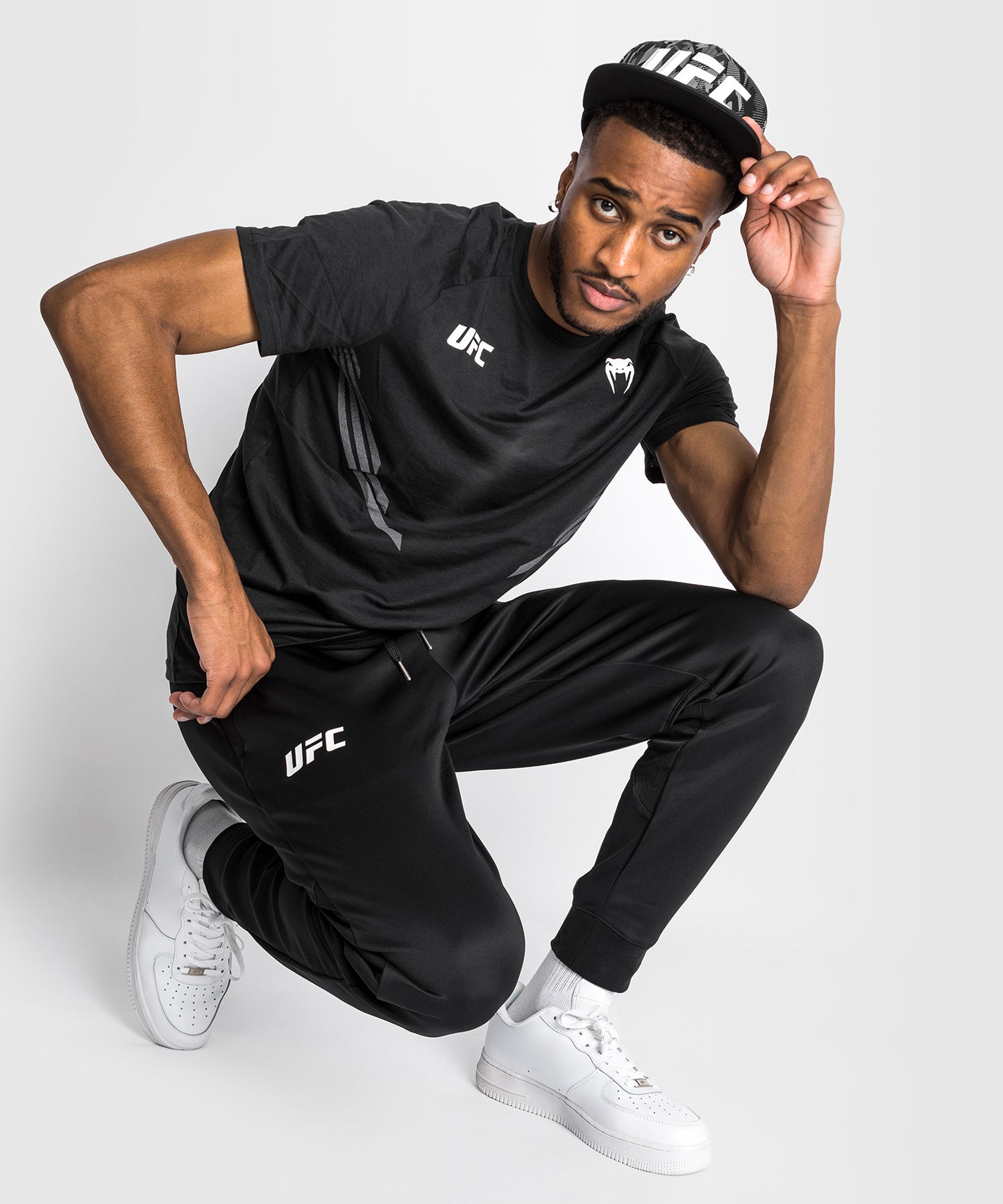 UFC VENUM プロラインメンズパンツ - 黒
