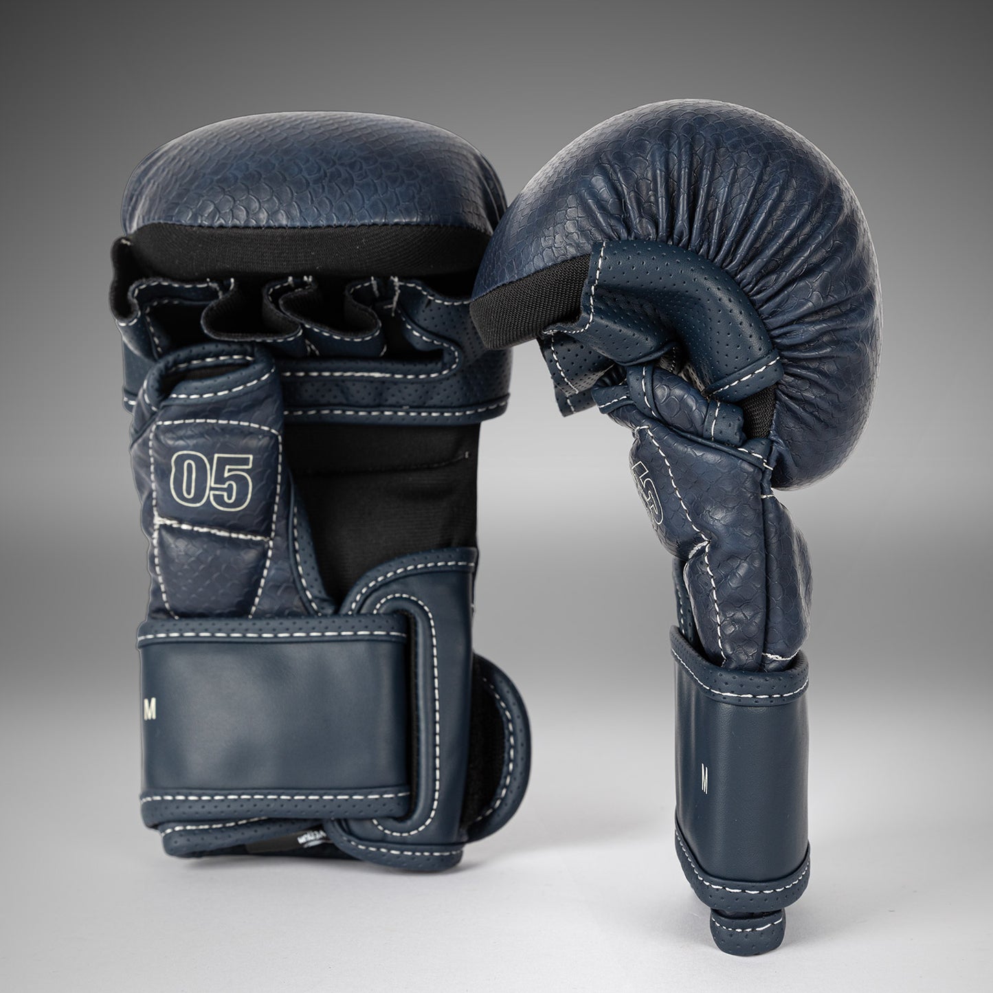 Venum Impact Evo Scales MMAスパーリンググローブ – ミッドナイトブルー