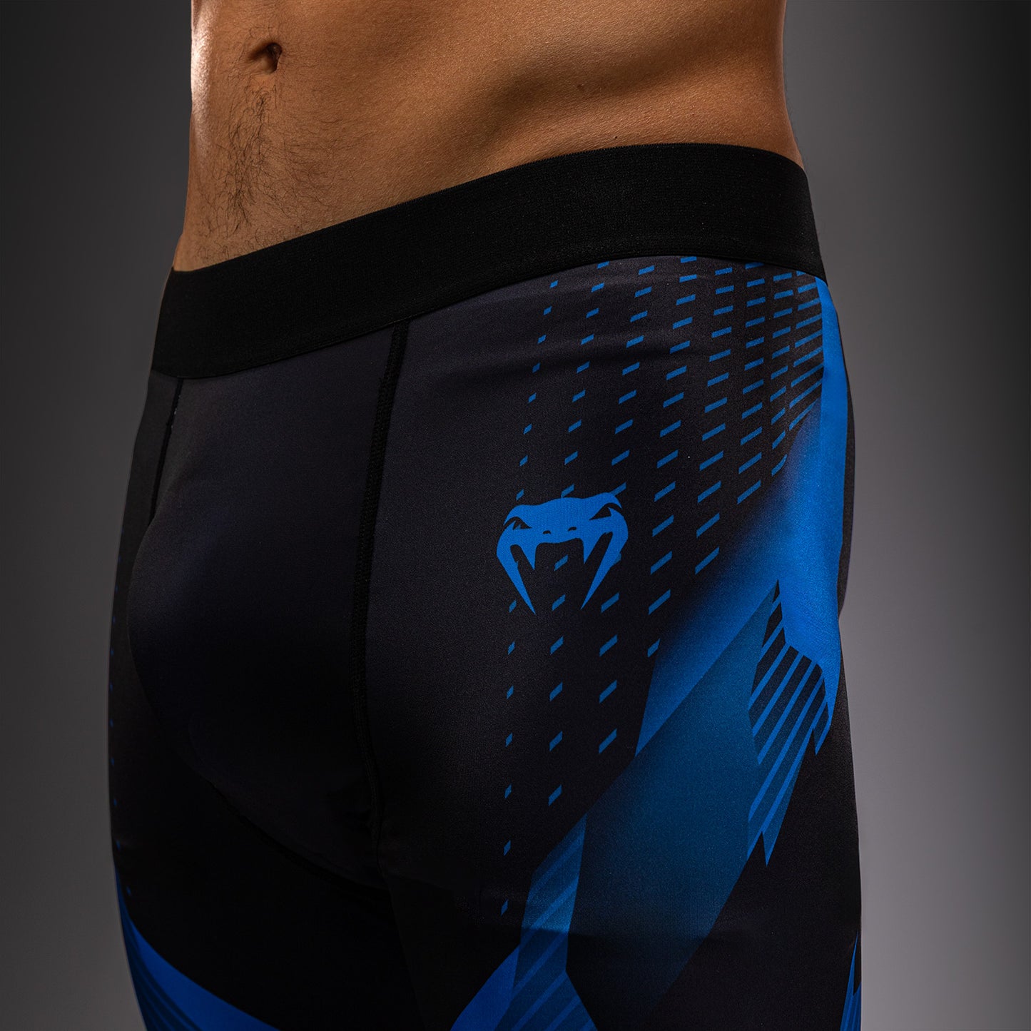 Venum No-Gi 6.0 コンプレッションショーツ - ブラック/ブルー