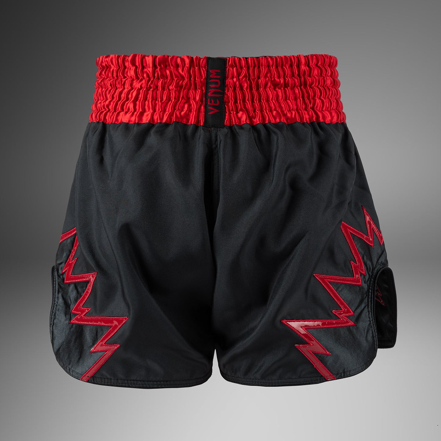 Venum Inferno Muay Thai ショーツ - チャコールグレー/レッド