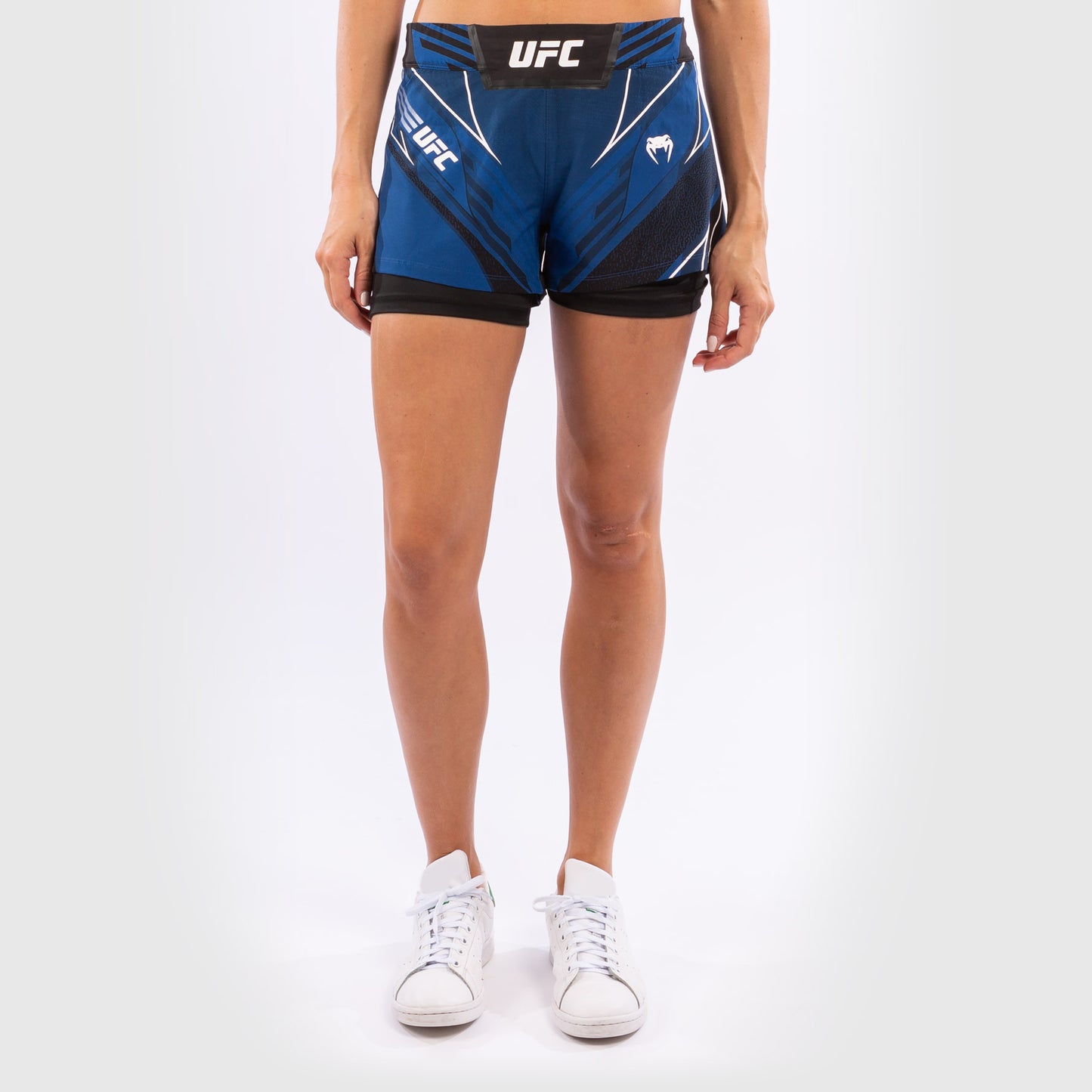 UFC VENUM本物のファイトナイトウィメンズショート-ショートフィット - 青い