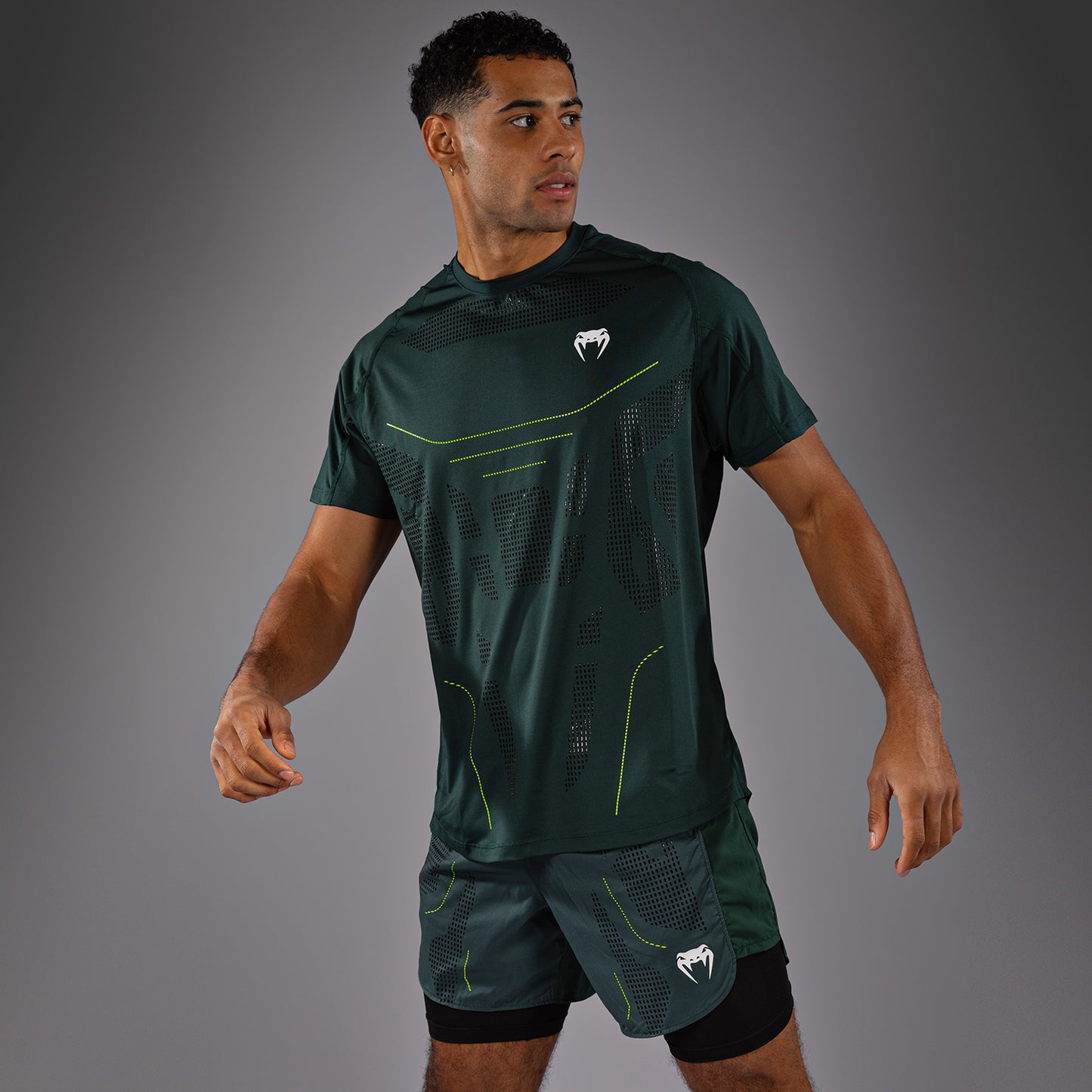 Venum Technical 3.0 ドライテック Tシャツ - フォレストグリーン