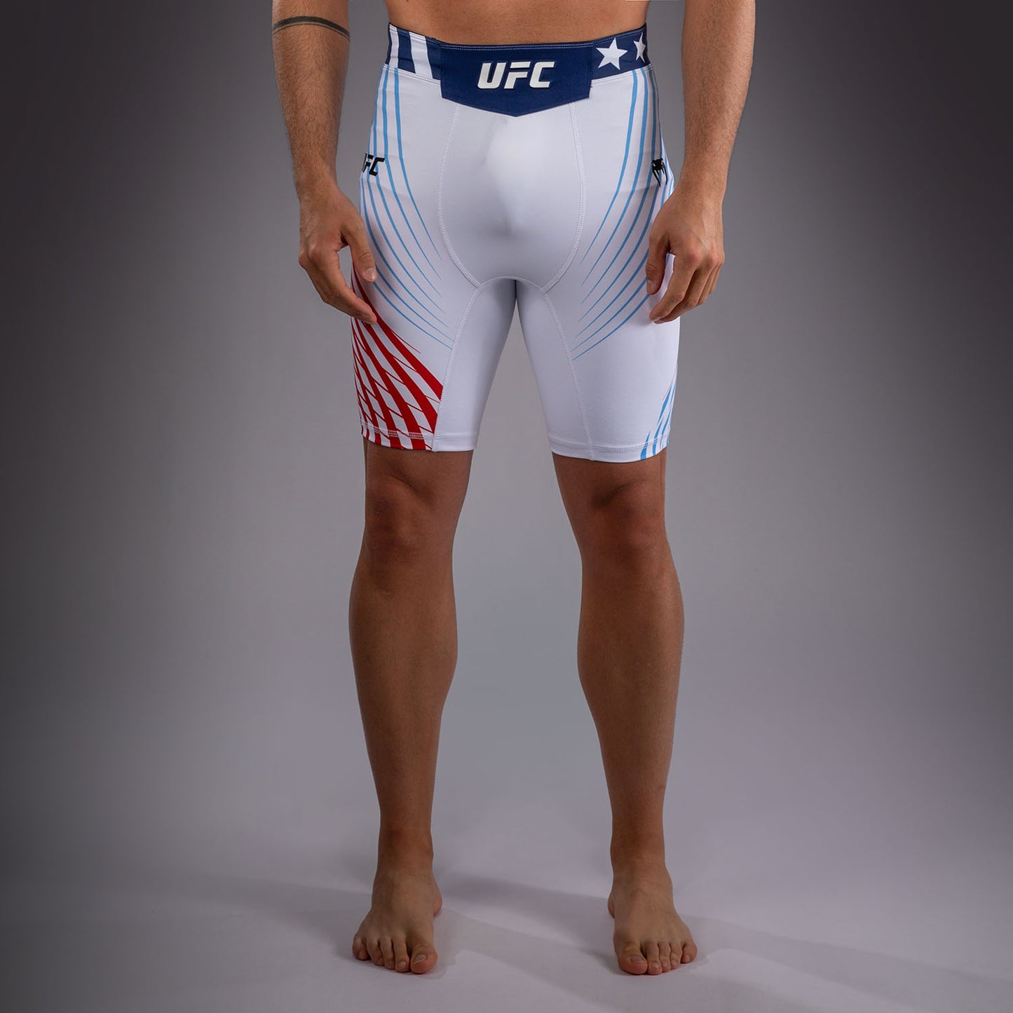 UFC Freedom 250 by Venum メンズ Custom Authentic Fight Night ヴァーリトゥード ショーツ - ホワイト
