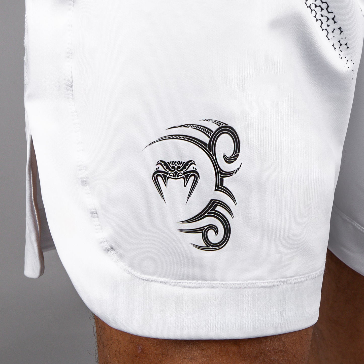 Venum x Mike Tyson Tiger ボクシングショーツ - オプティカルホワイト/ディープブラック