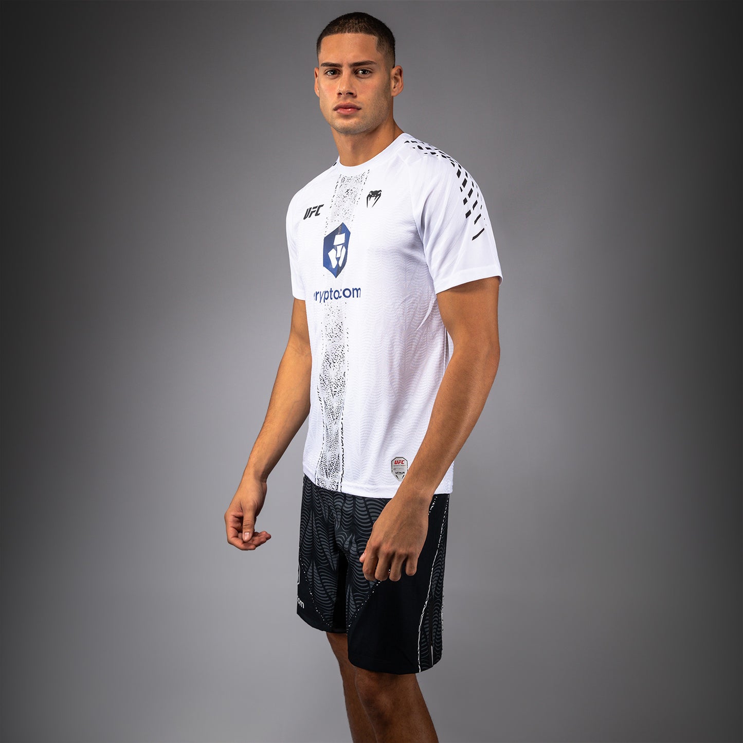 UFC Zenith by Venum Authentic Fight Night ウォークアウトジャージ オフィシャル メンズ - ホワイト