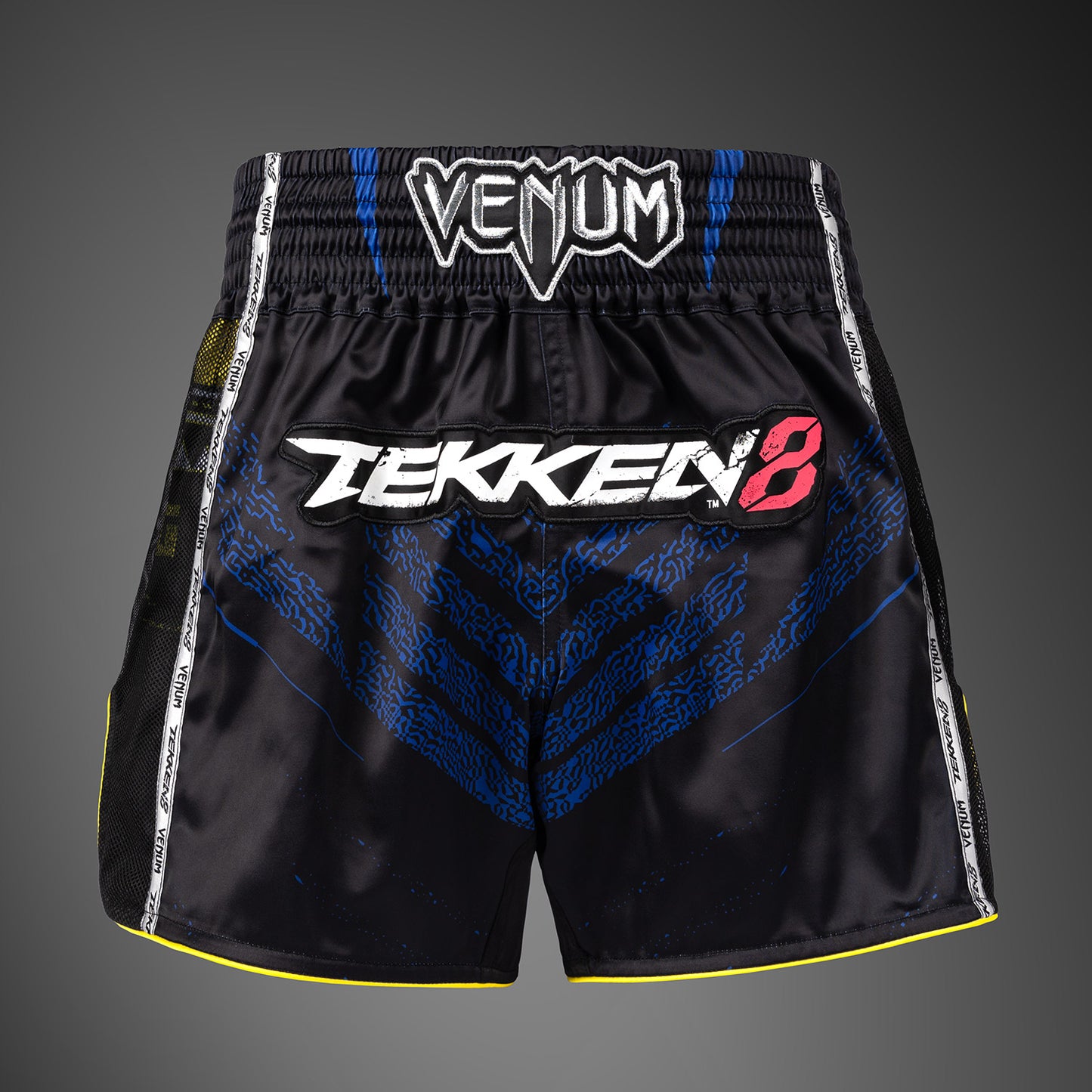 Venum x TEKKEN 8 ムエタイショーツ - キング - ブラック/イエロー