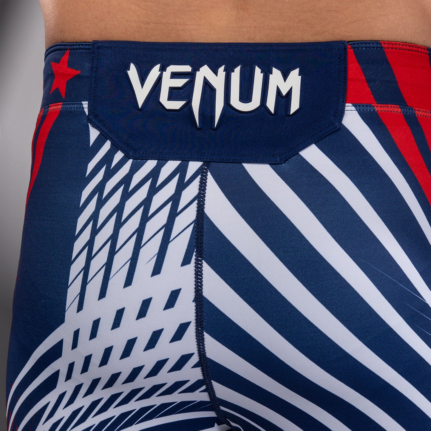 UFC Freedom 250 by Venum メンズ Custom Authentic Fight Night ヴァーリトゥード ショーツ - ブルー