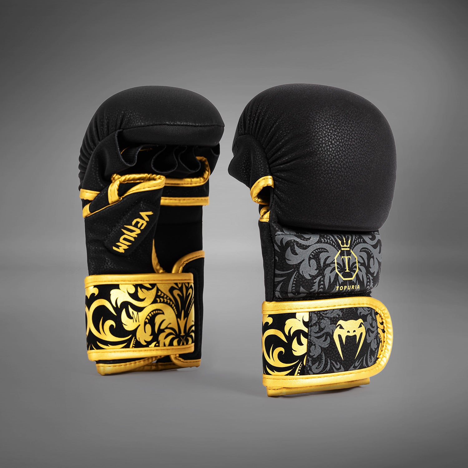 Venum x Assassin's Creed Shadows Boxing Gloves - Black/Gold