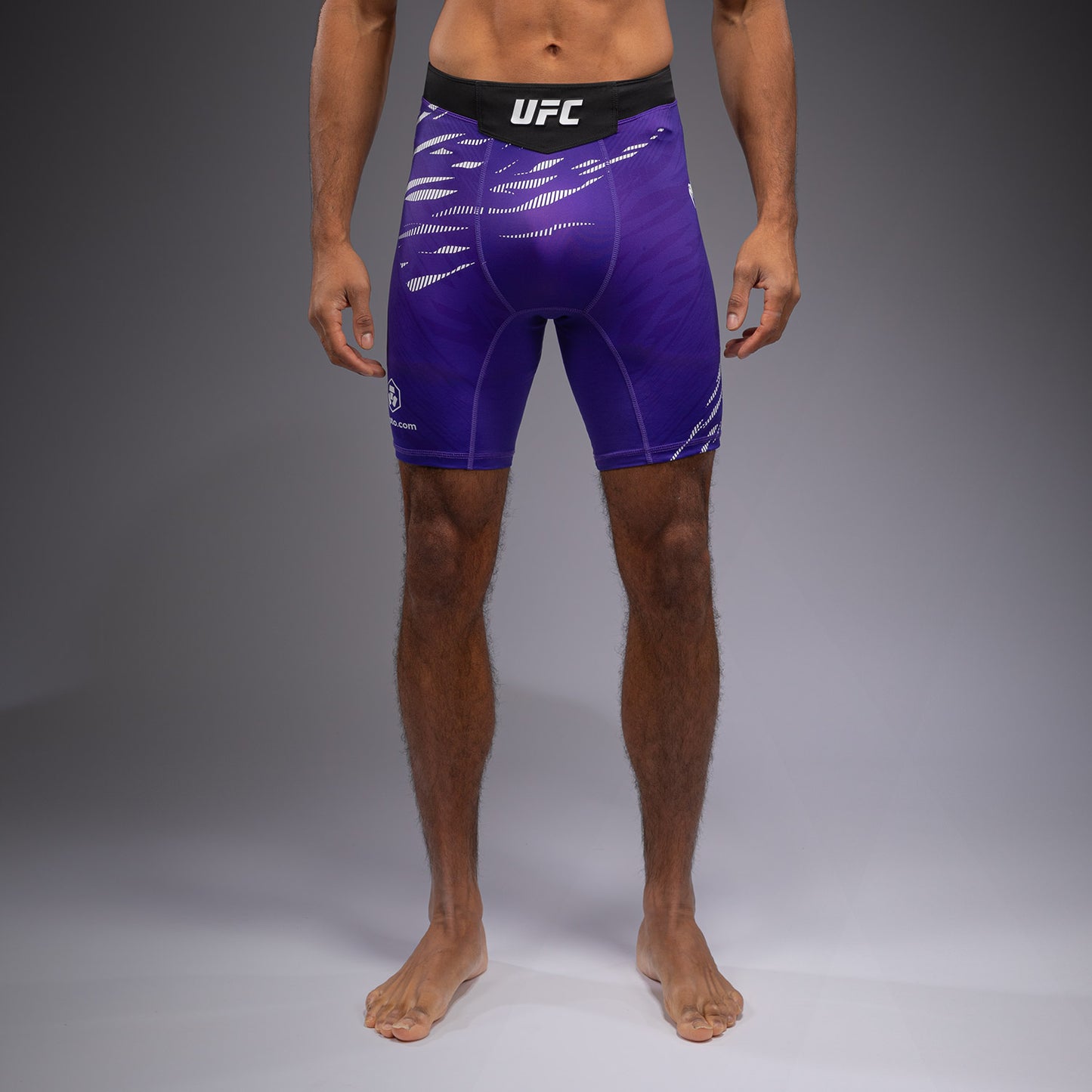 UFC Fusion by Venum Authentic Fight Night ヴァレトゥードショーツ（男性用） - パープル
