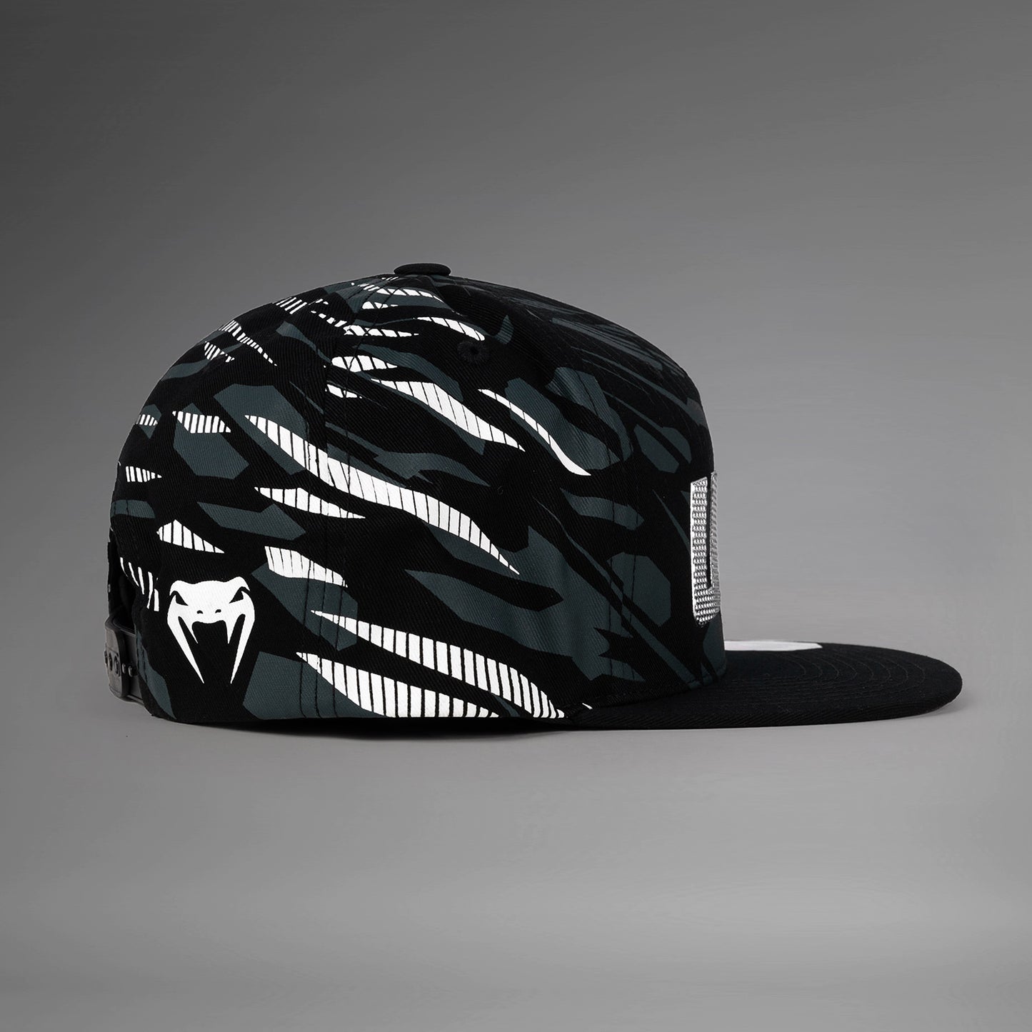 UFC Fusion by Venum Authentic Fight Night スポーツキャップ - ブラック