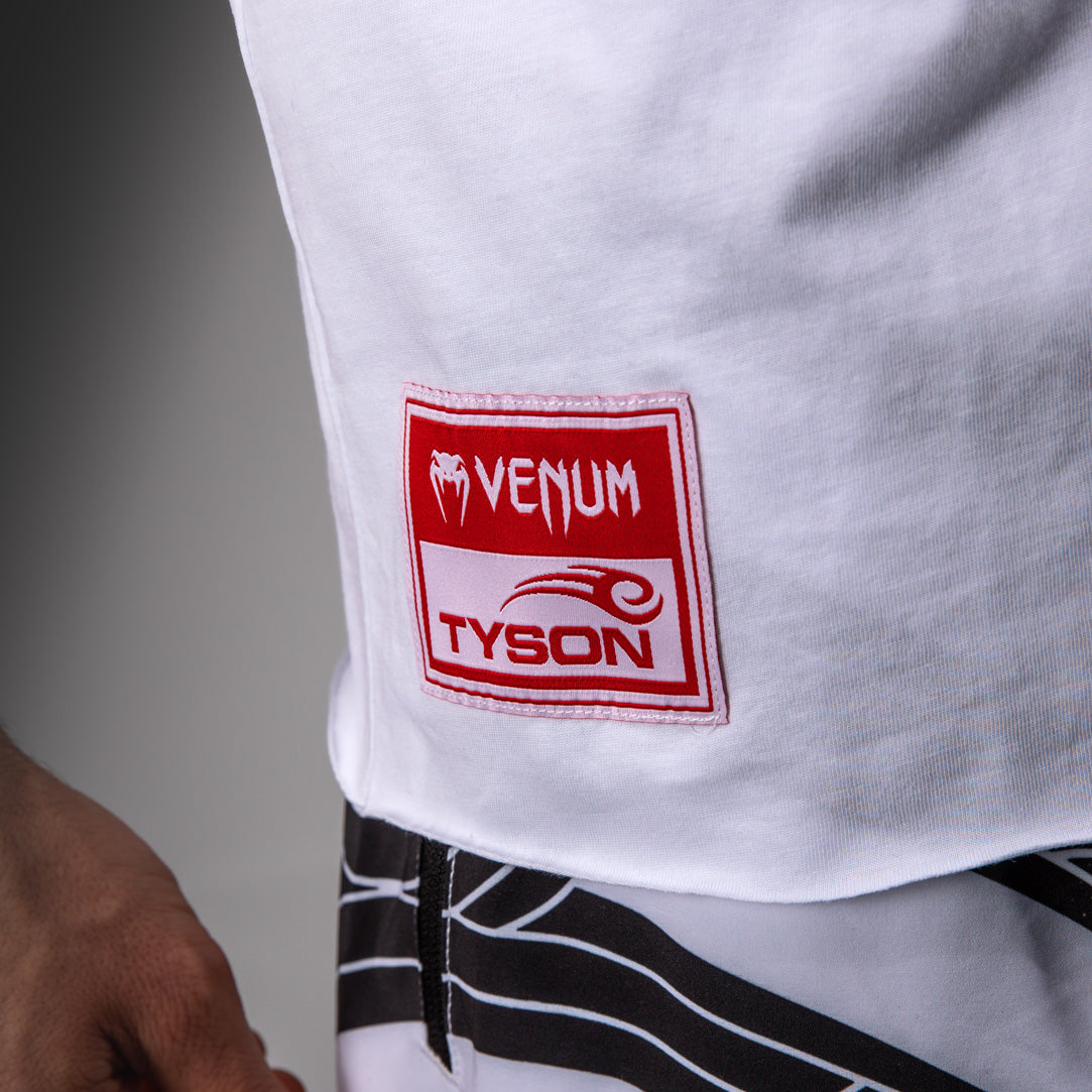 Venum x Mike Tyson Tiger ノースリーブTシャツ - オプティカルホワイト