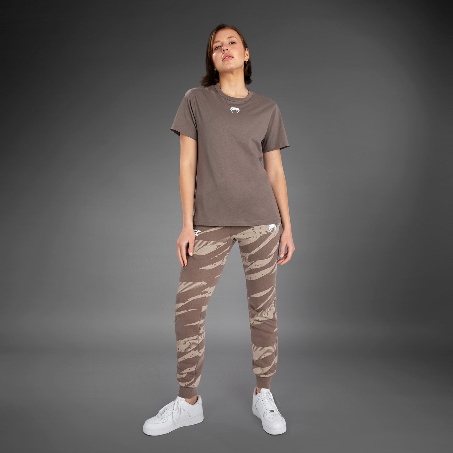 UFC Adrenaline By Venum Fight Week - 女性用半袖コットンTシャツ - Bronze