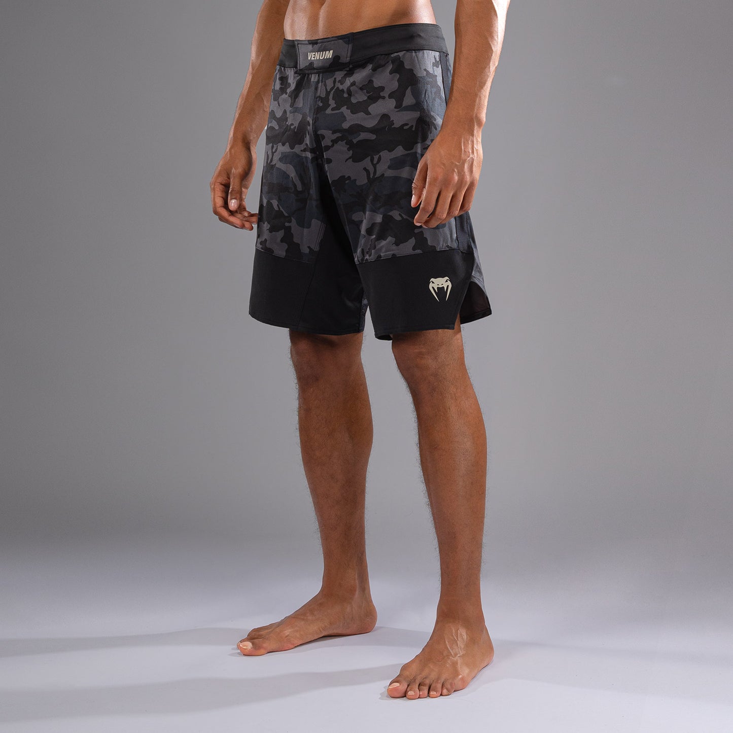 Venum G-Fit Air ファイトショーツ メンズ - デジタルアーバンカモ