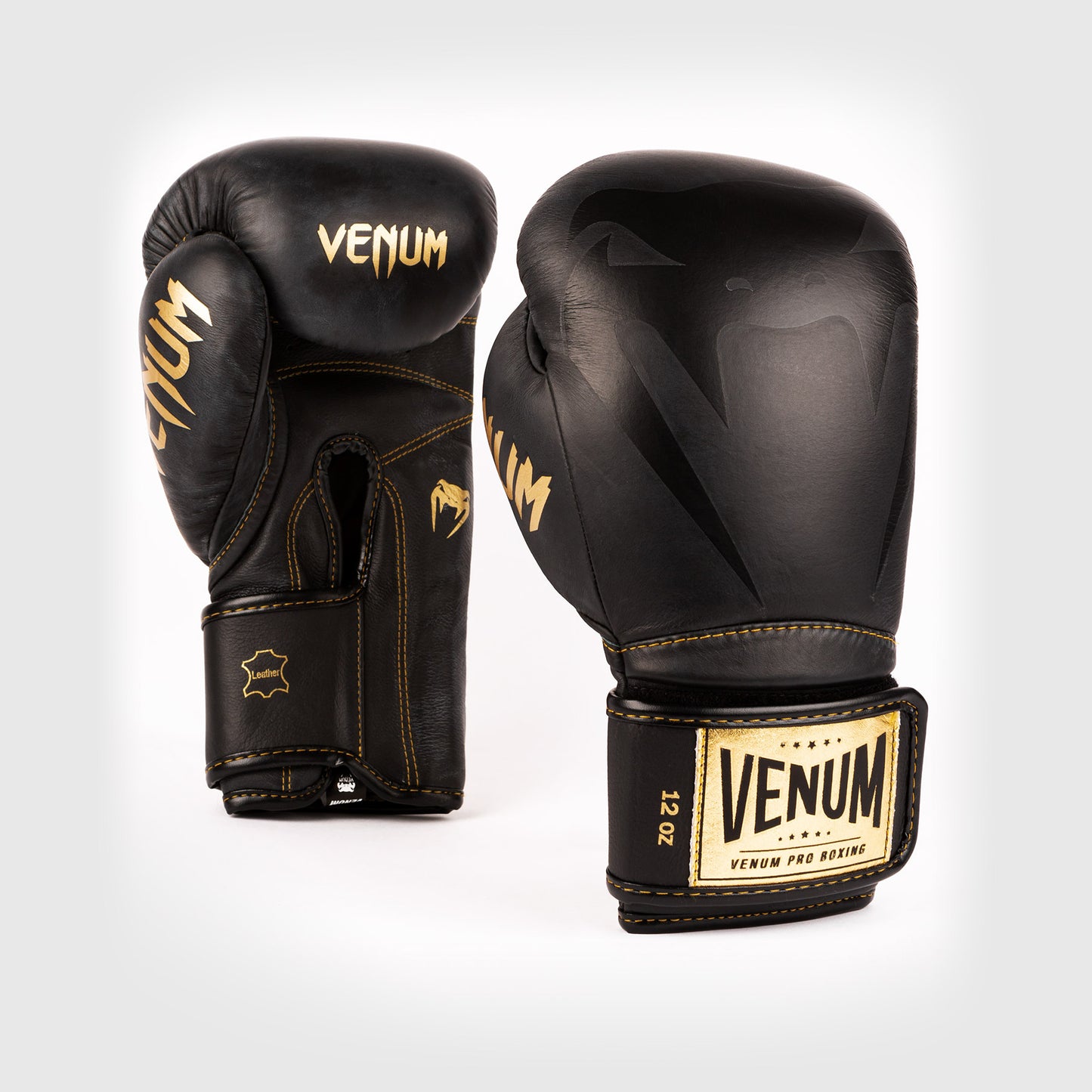 Venum Giant 2.0 プロボクシング グローブ ベルクロ - ブラック/ブラック-ゴールド