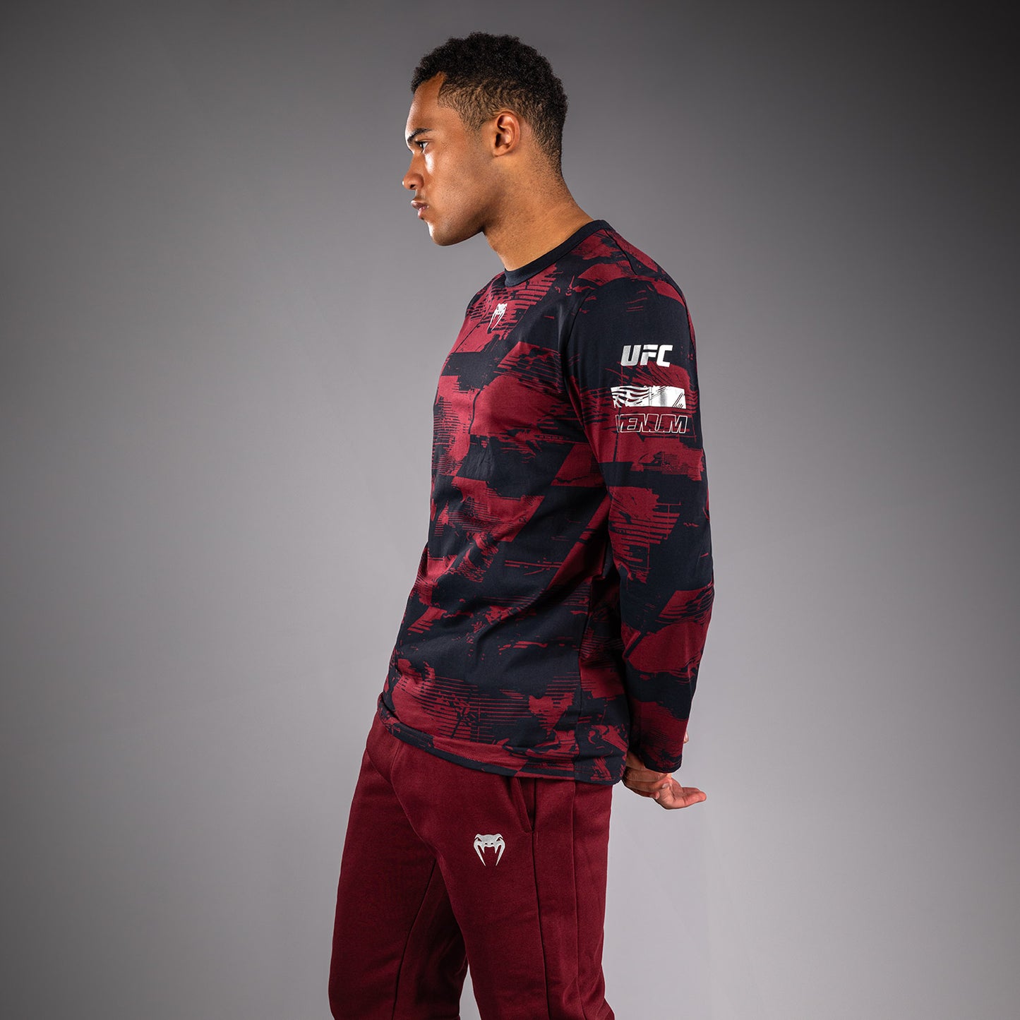 UFC Zenith by Venum Authentic Fight Week 長袖Tシャツ メンズ - ネイビーブルー/バーガンディ/シルバー
