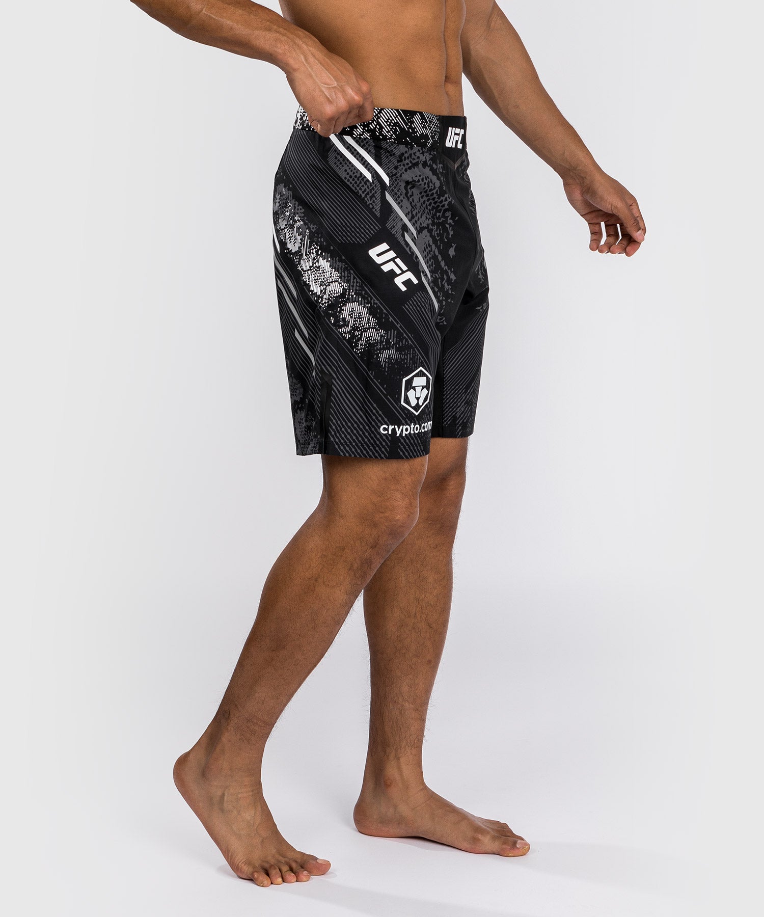 UFC Adrenaline by Venum Authentic Fight Night メンズファイトショートパンツ - ロングフィット –  Venum 日本