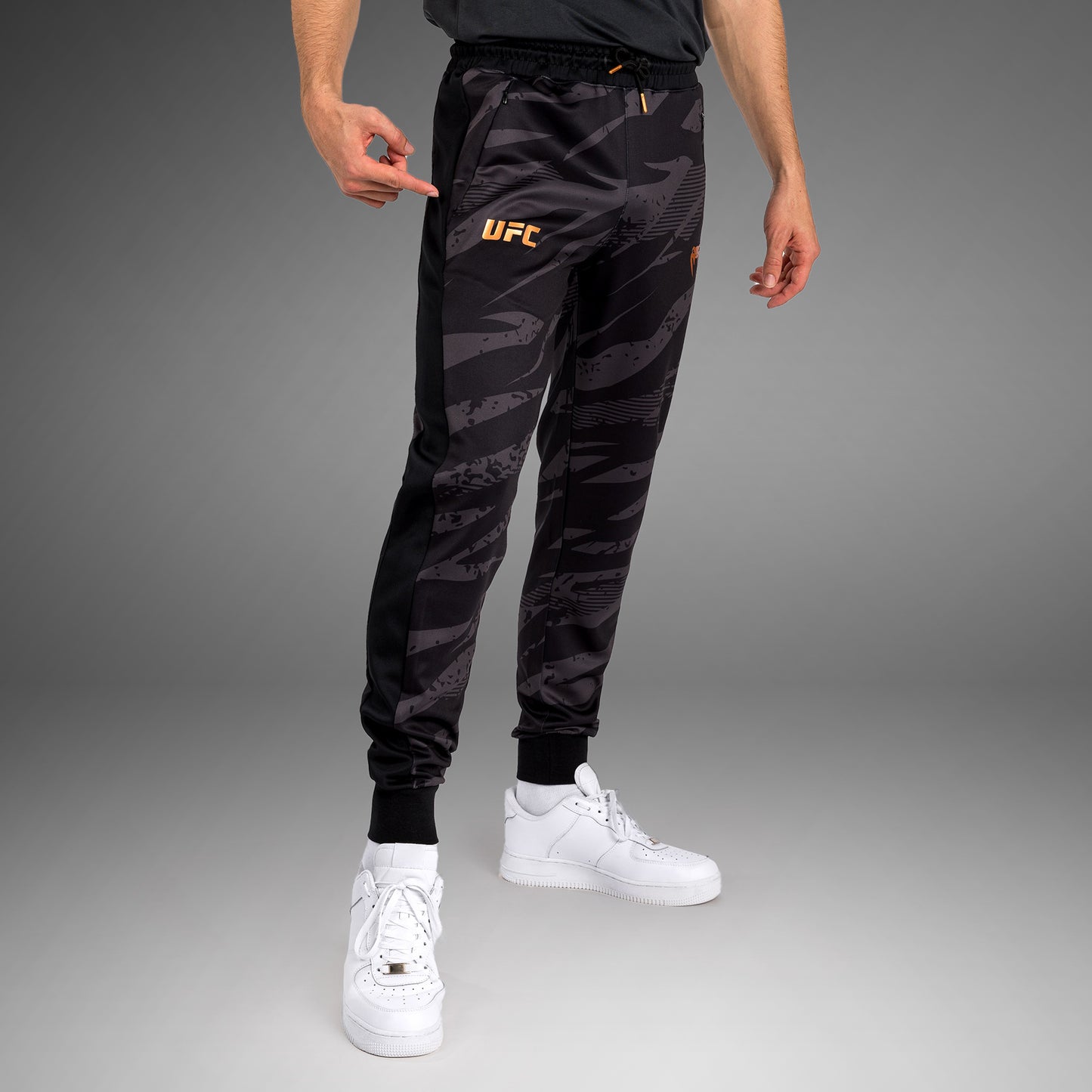 UFC Adrenaline By Venum Fight Week 男性用パンツ- Urban Camo