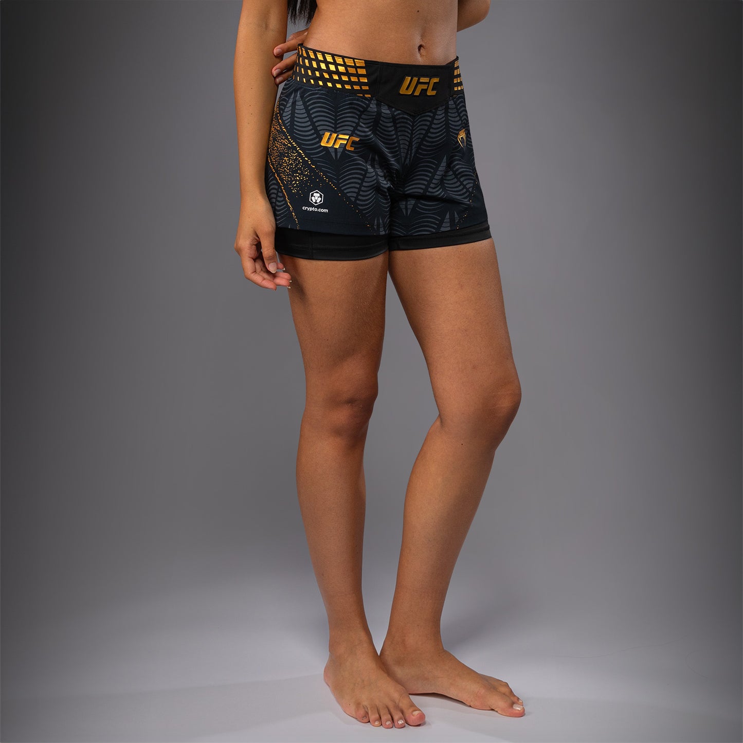 UFC Zenith by Venum Authentic Fight Night ショートフィットファイトショーツ レディース - チャンピオン