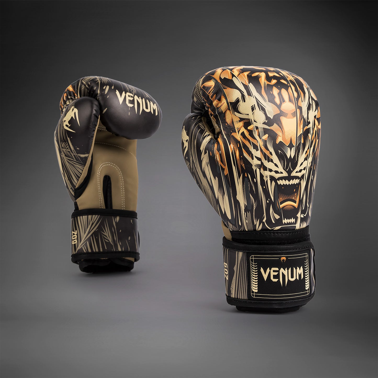 Venum Tiger キッズ ボクシンググローブ - ブラック/ネオンオレンジ