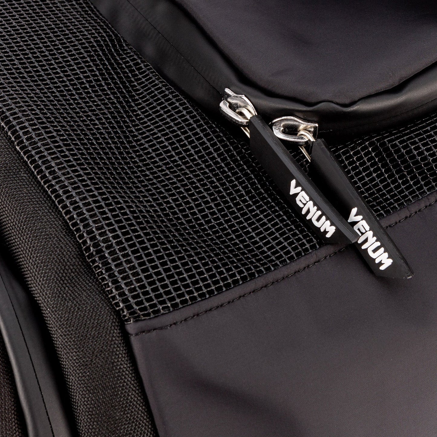 Venum Trainer Lite Evo スポーツバッグ