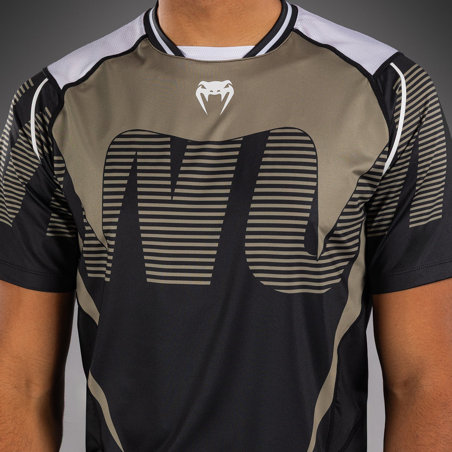 Venum Adrenaline Dry Tech Tシャツ – ブラック/サンド