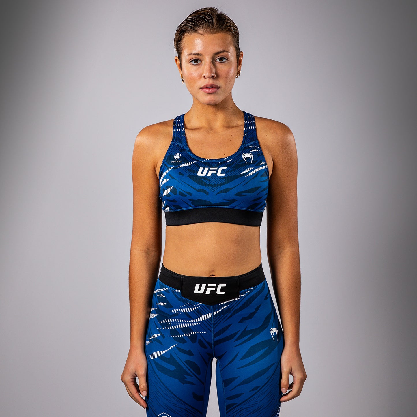 UFC Fusion by Venum Authentic Fight Night スポーツブラ（女性用） - ブルー