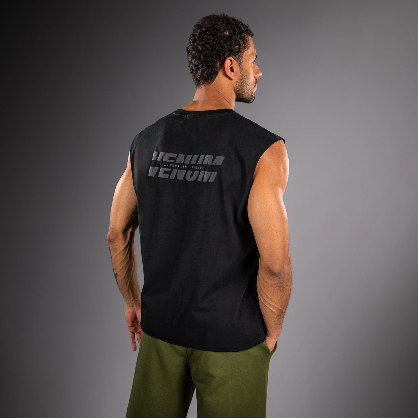 Venum Divide ノースリーブTシャツ - ブラック