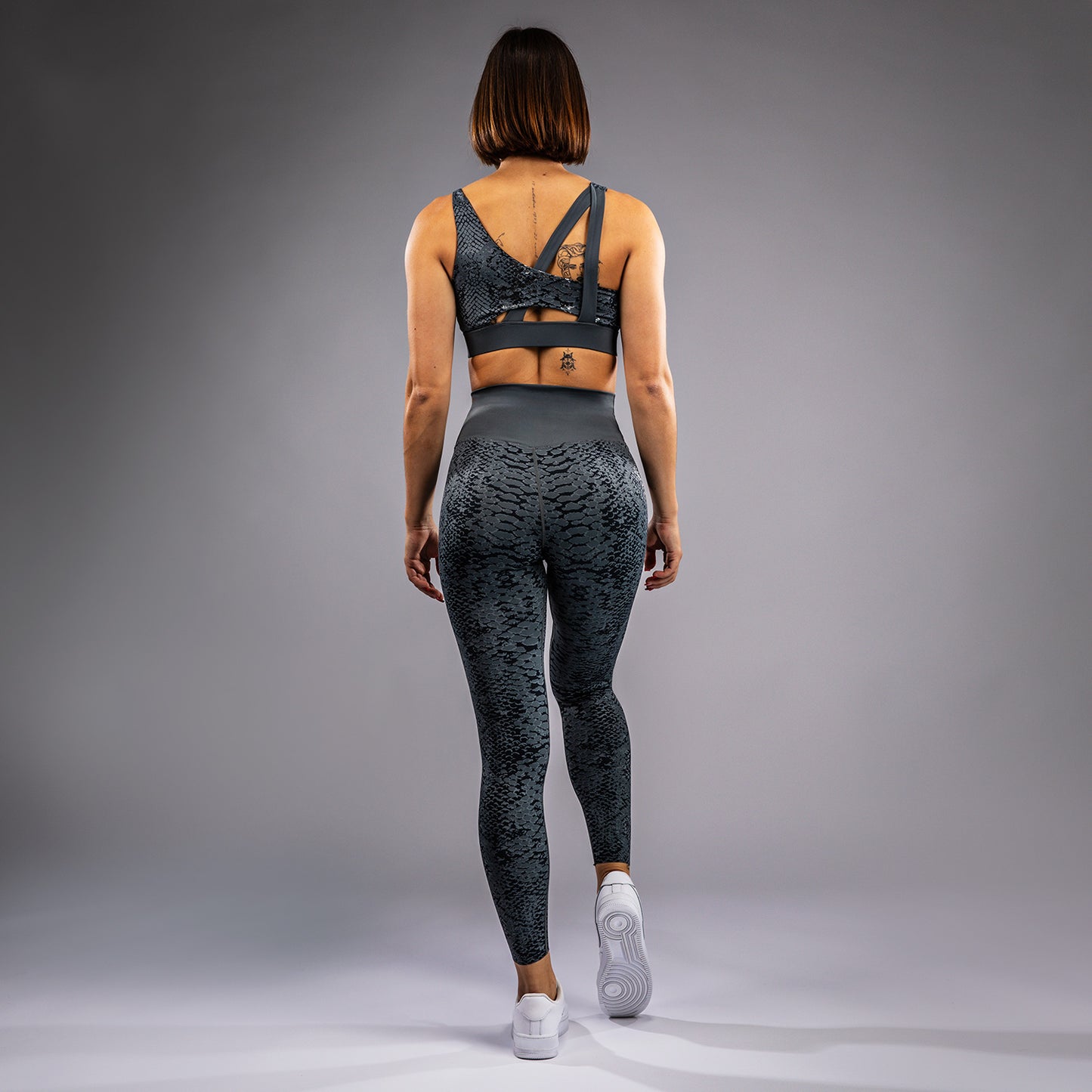 Venum Amazonia レディースフルレングスレギンス - ダークグレー