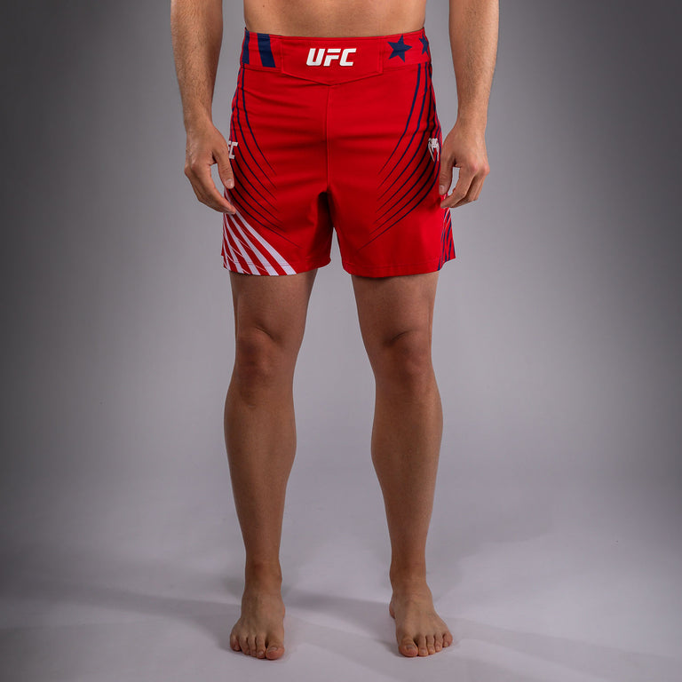 Venum UFC ファイトショーツ レッド サイズM 35ee2689df2fd5b10f8206cdb8cc41