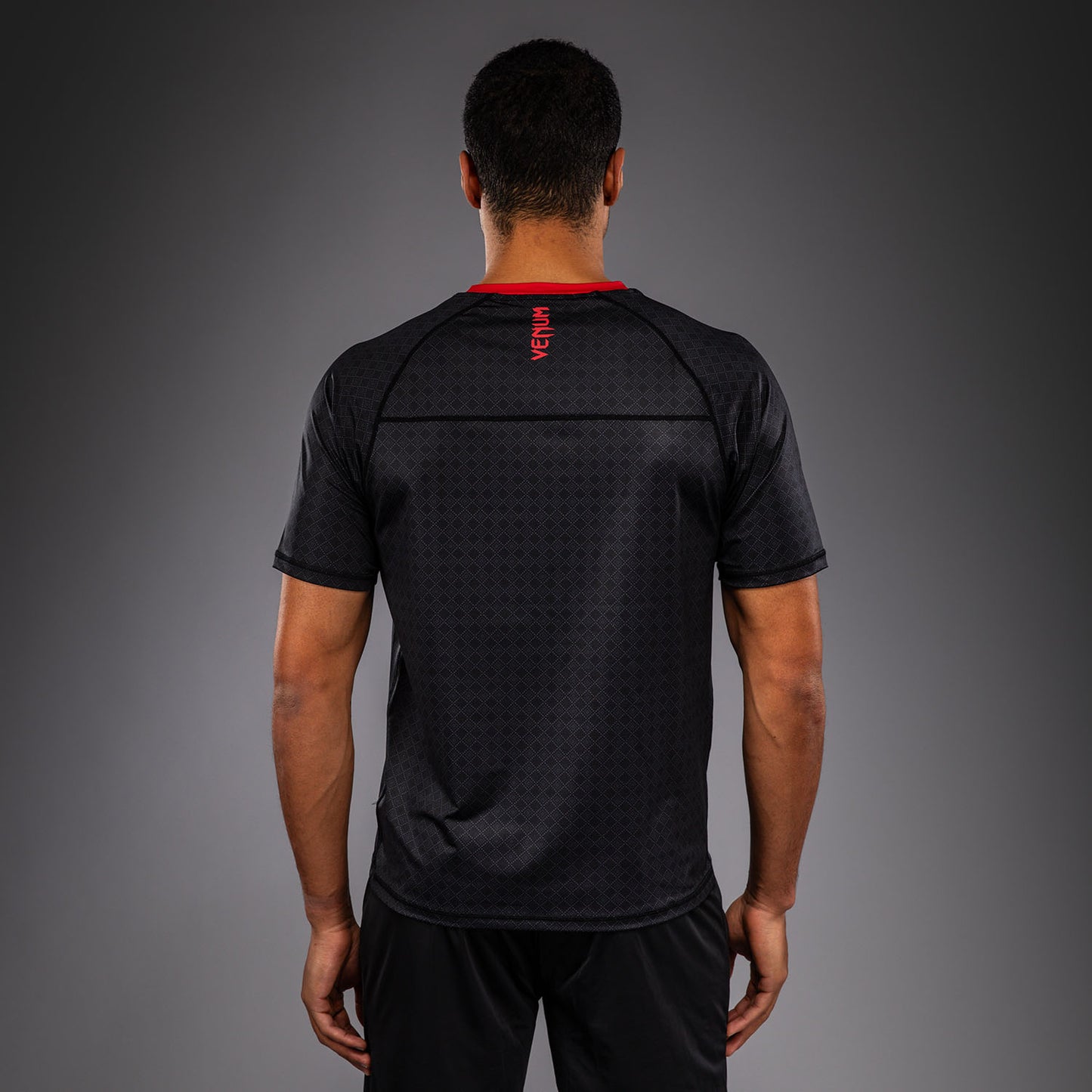 Venum x Roger Gracie Signature ドライテックTシャツ - ブラック/レッド