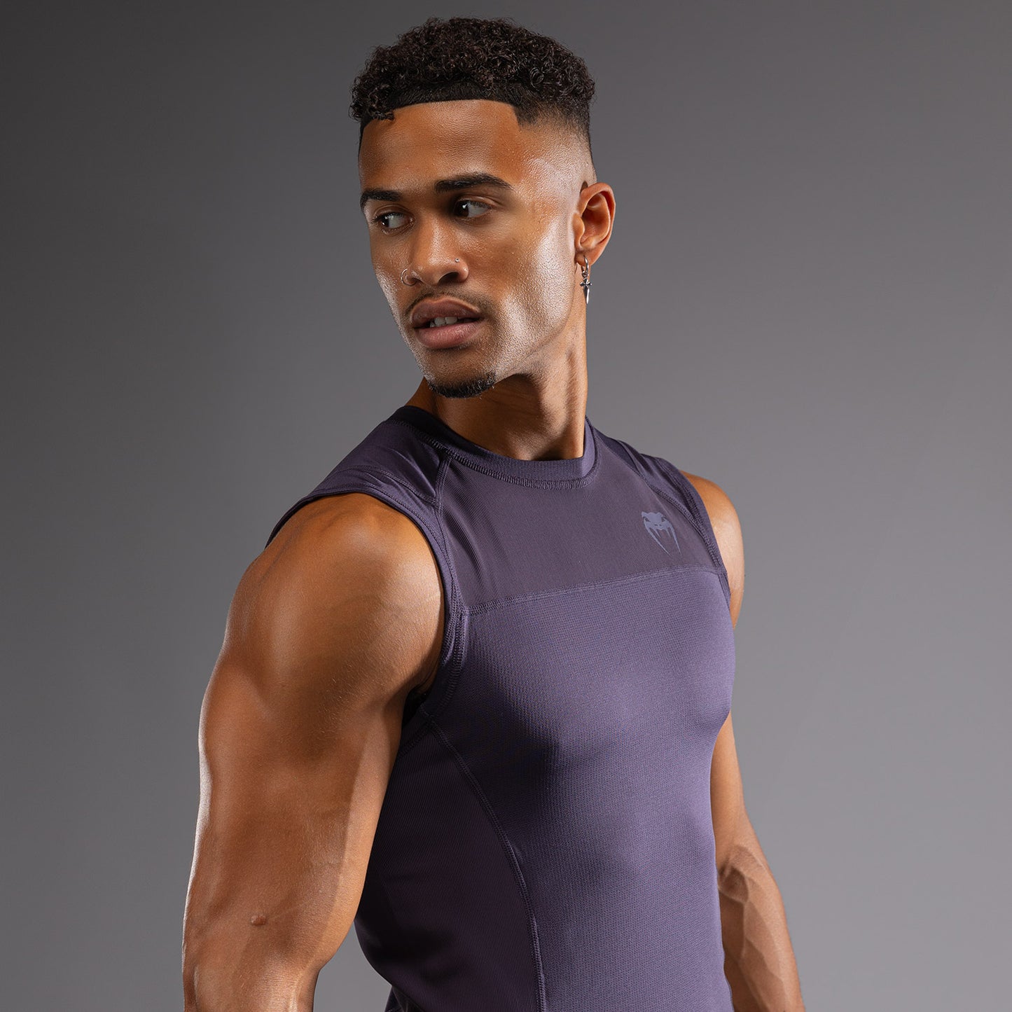 Venum G-Fit Air ノースリーブラッシュガード メンズ - ディープパープル