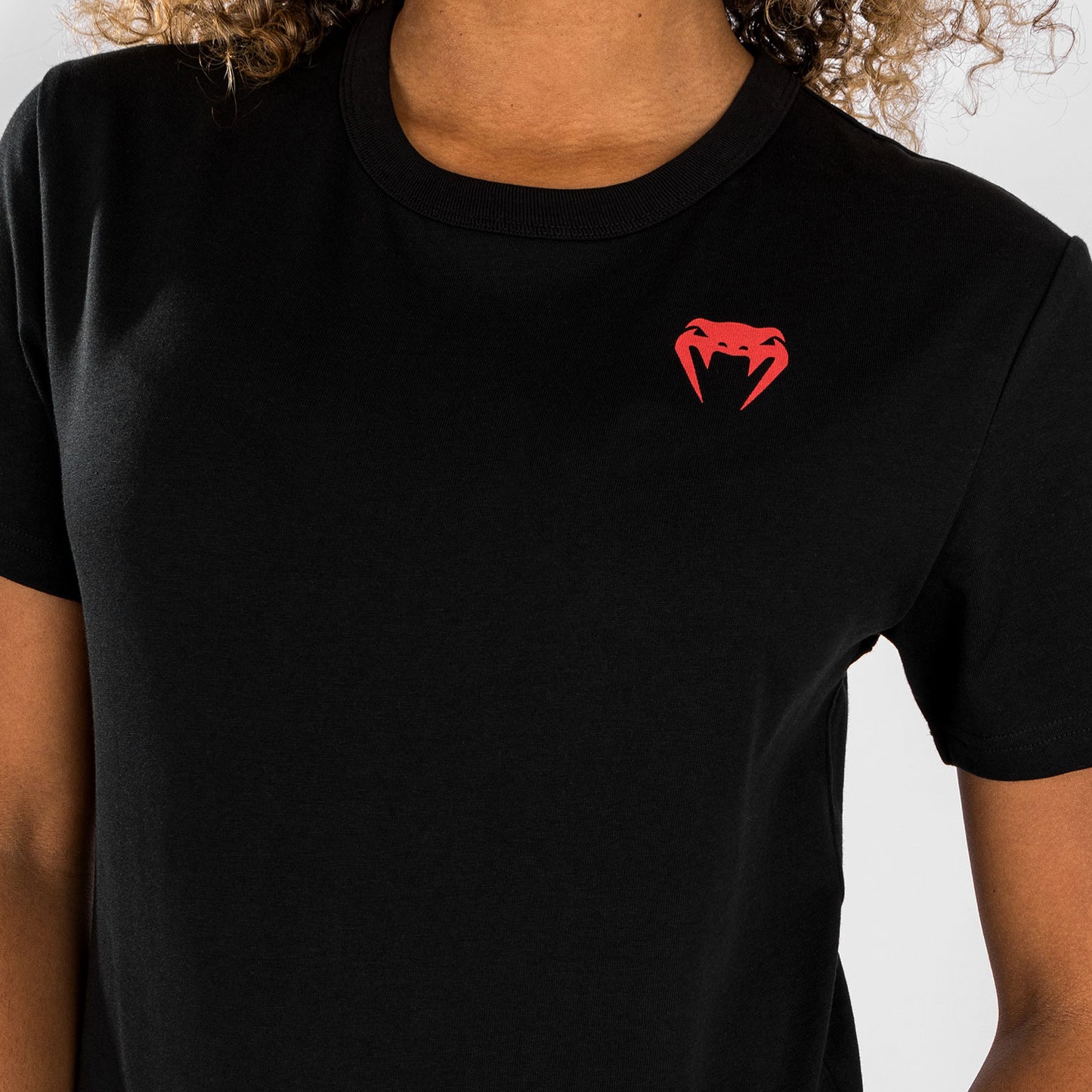 Venum x Dodge Banshee ウィメンズ Tシャツ - ブラック