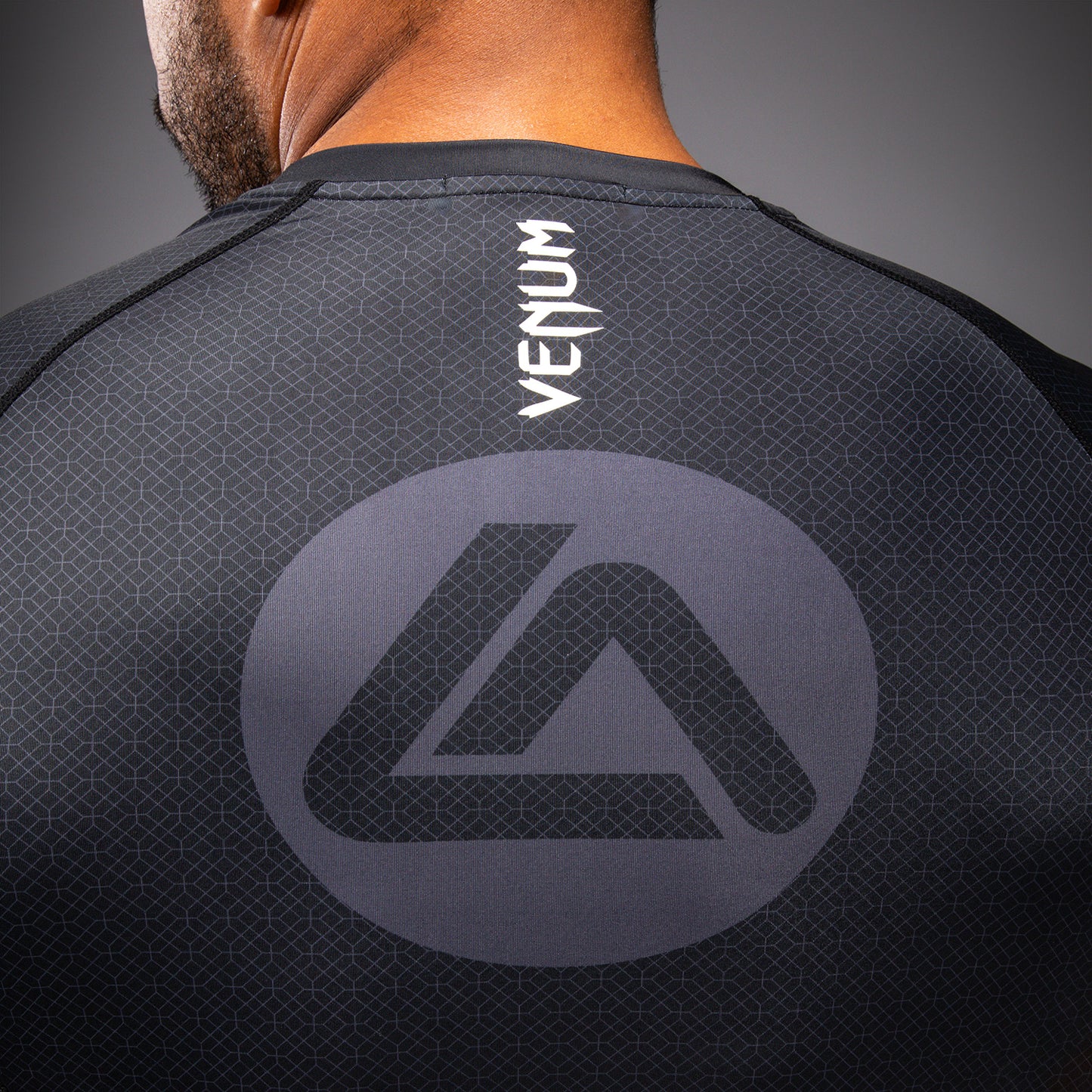 Venum x Roger Gracie Academy 半袖ラッシュガード - ブラック