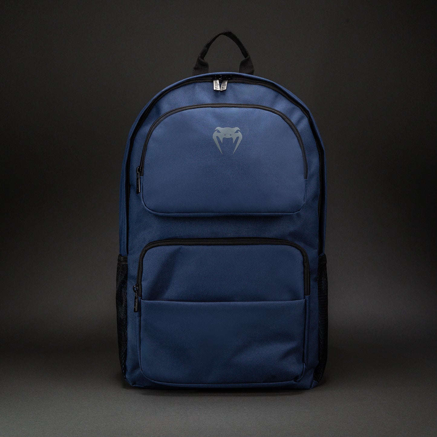 Venum Essential スポーツバッグ (24L) - ネイビーブルー