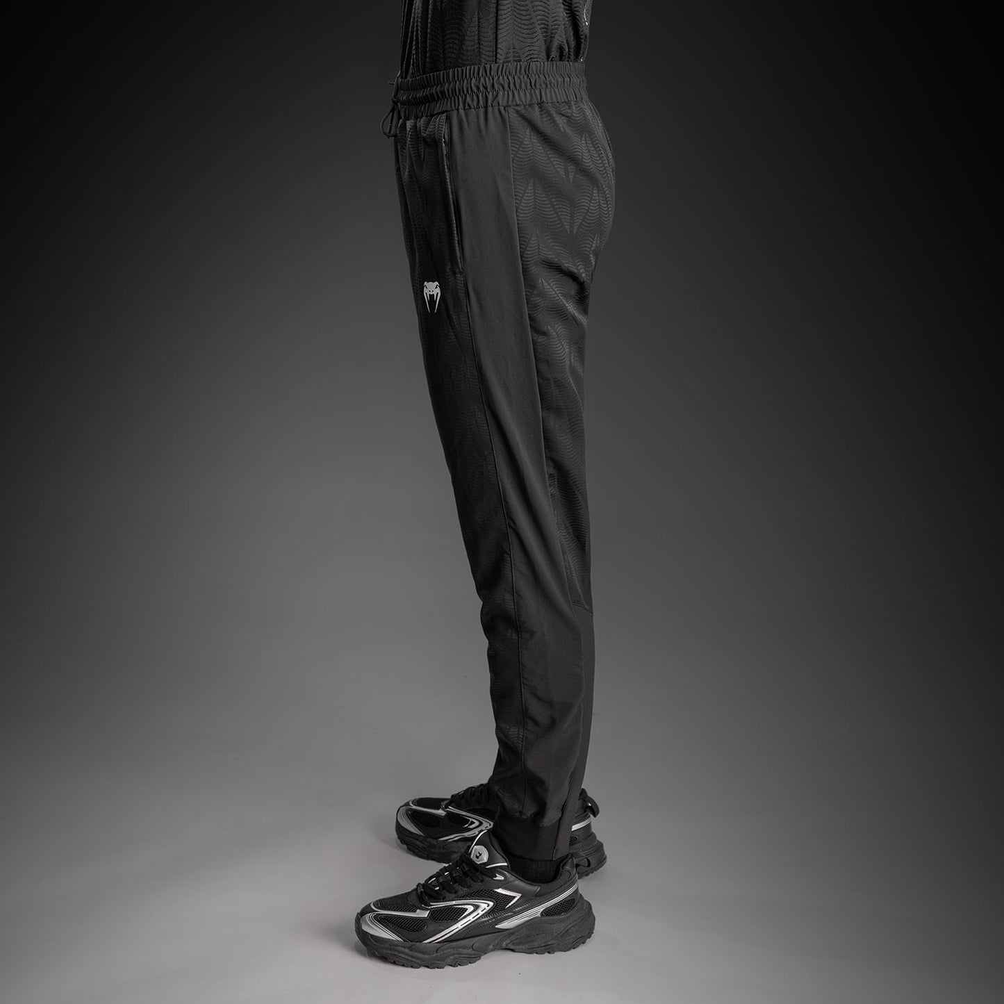 UFC Zenith by Venum Authentic Fight Night ウォークアウトパンツ メンズ - ブラック