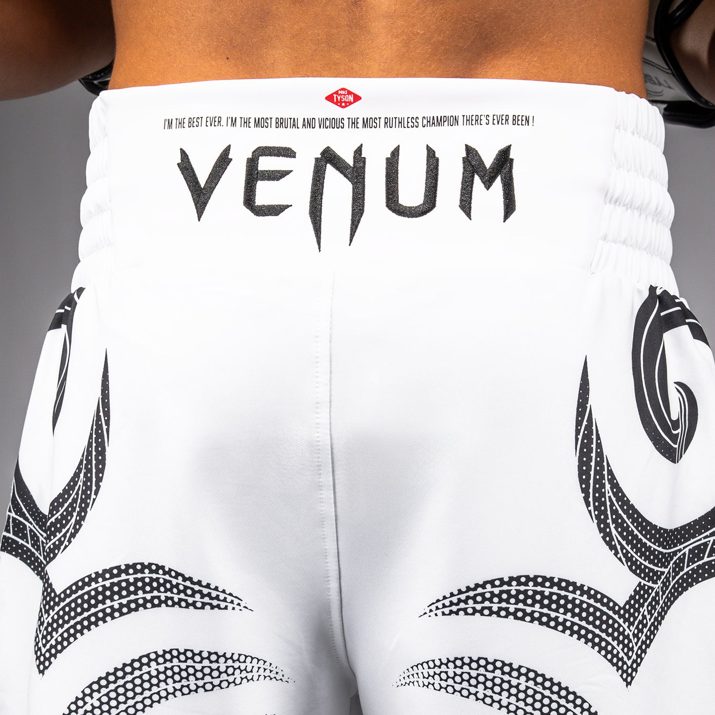 Venum x Mike Tyson Tiger ボクシングショーツ - オプティカルホワイト/ディープブラック