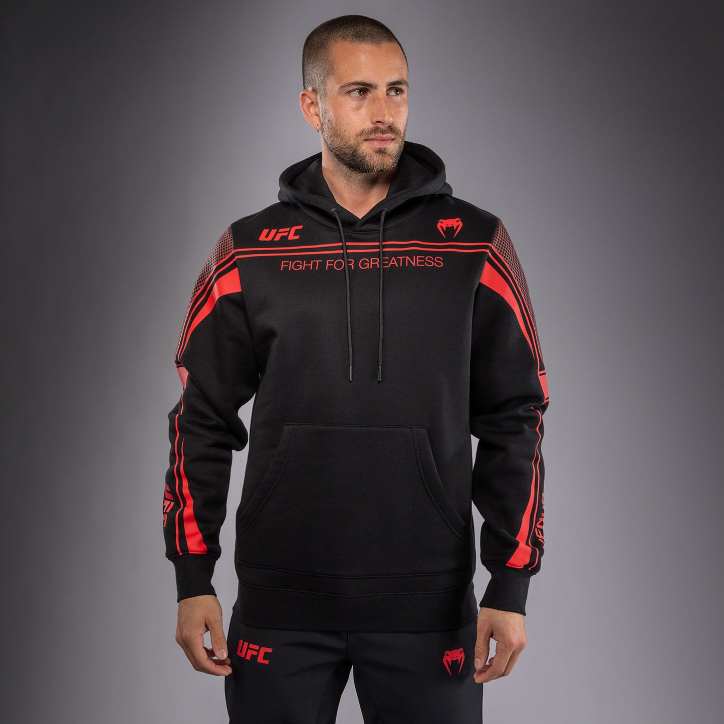 Venum UFC Unity by Venum Authentic Fight Week メンズ プルオーバーフーディー - ブラック