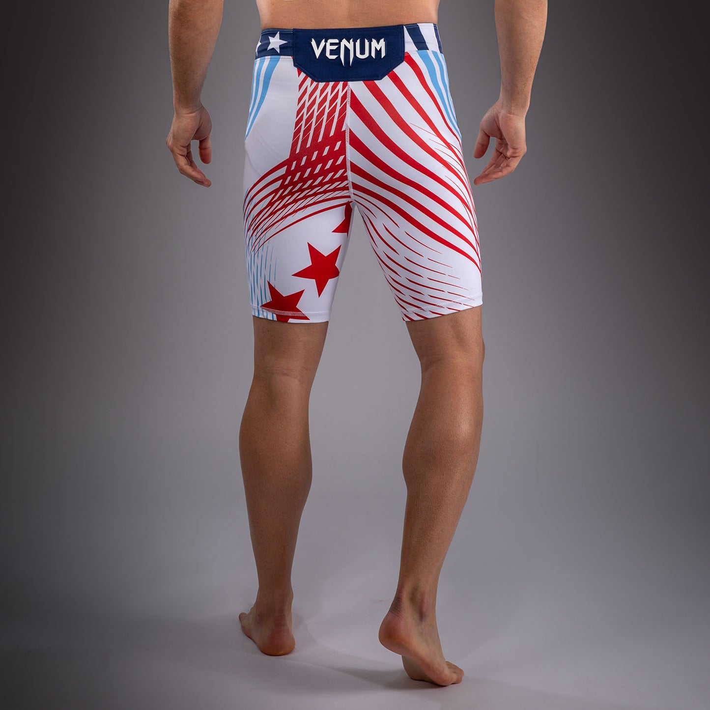 UFC Freedom 250 by Venum メンズ Custom Authentic Fight Night ヴァーリトゥード ショーツ - ホワイト