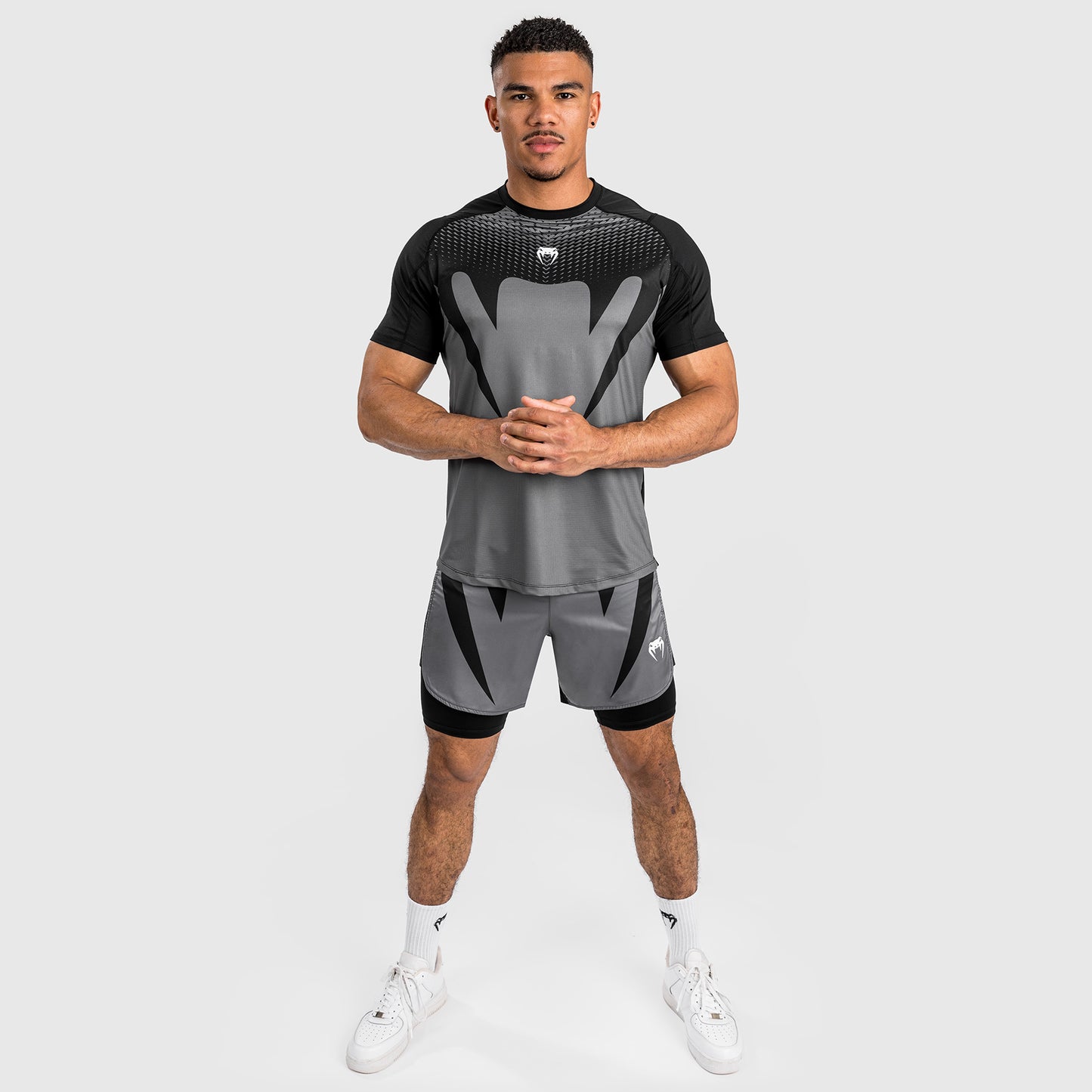Venum Attack Dry-Tech Tシャツ - ブラック
