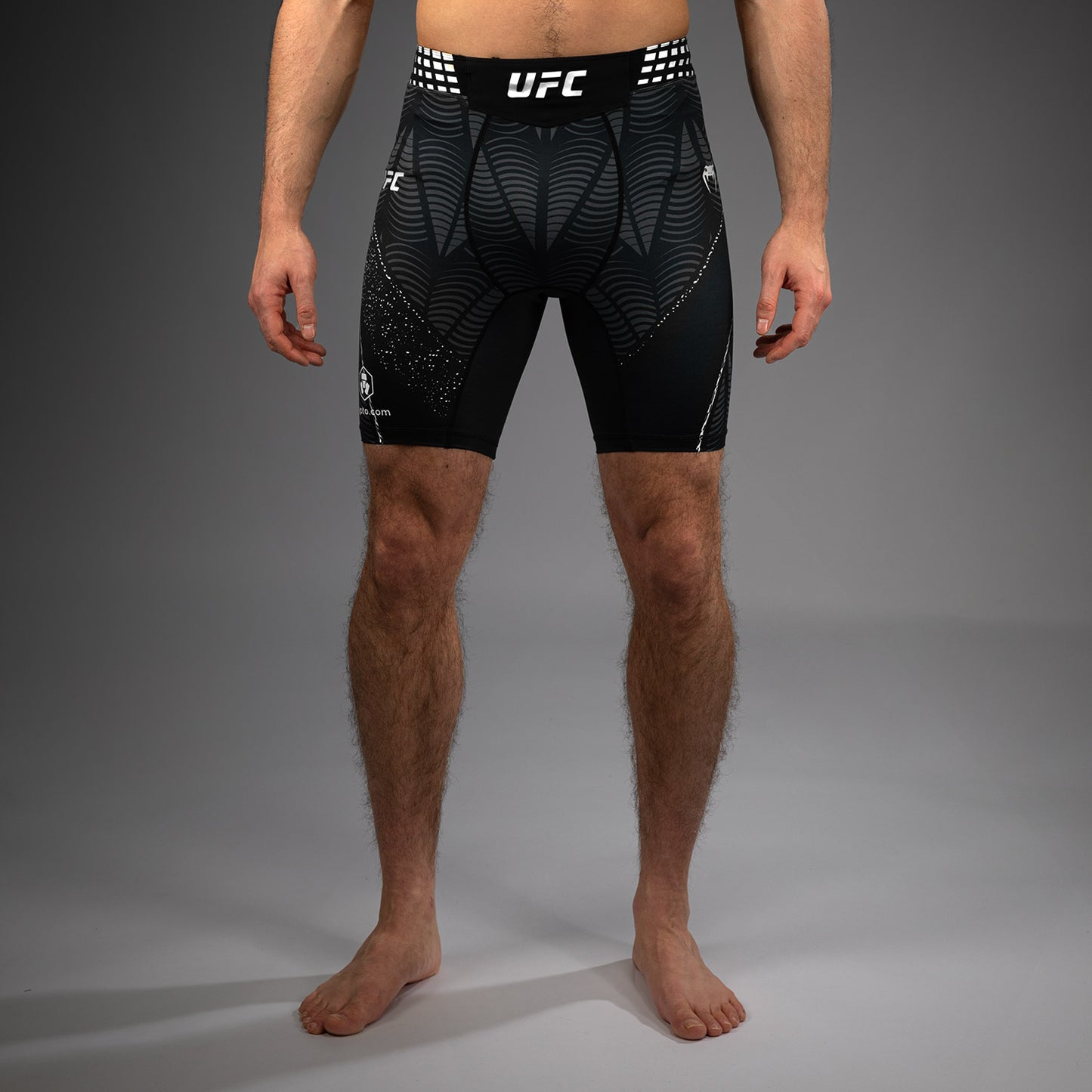 UFC Zenith by Venum Authentic Fight Night ヴァレトゥードショーツ メンズ - ブラック