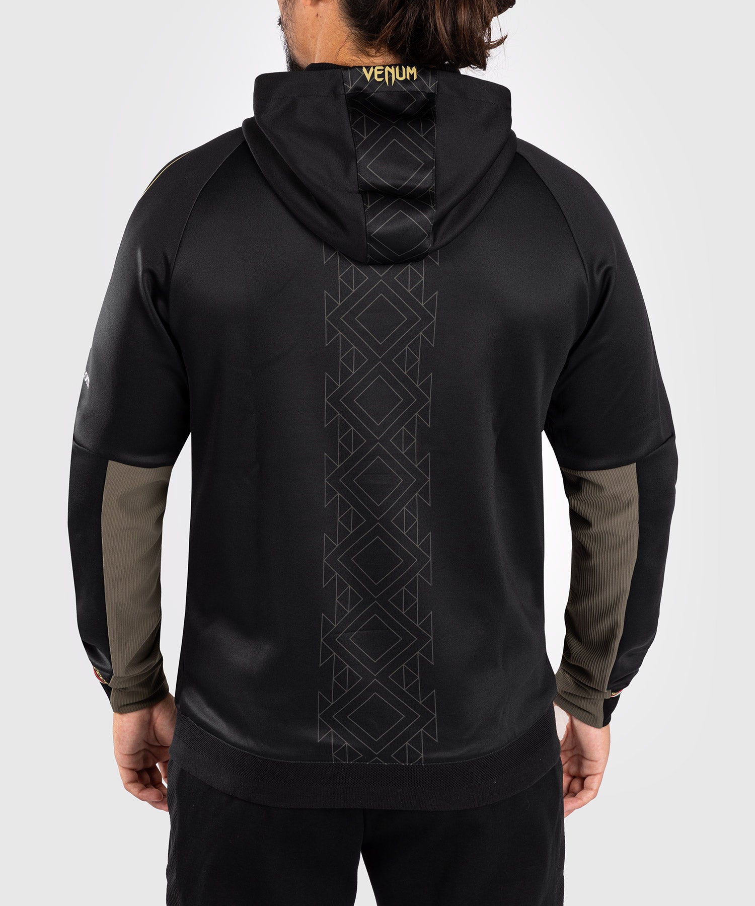 Noche UFC by Venum Authentic Fight Night メンズ ウォーク
