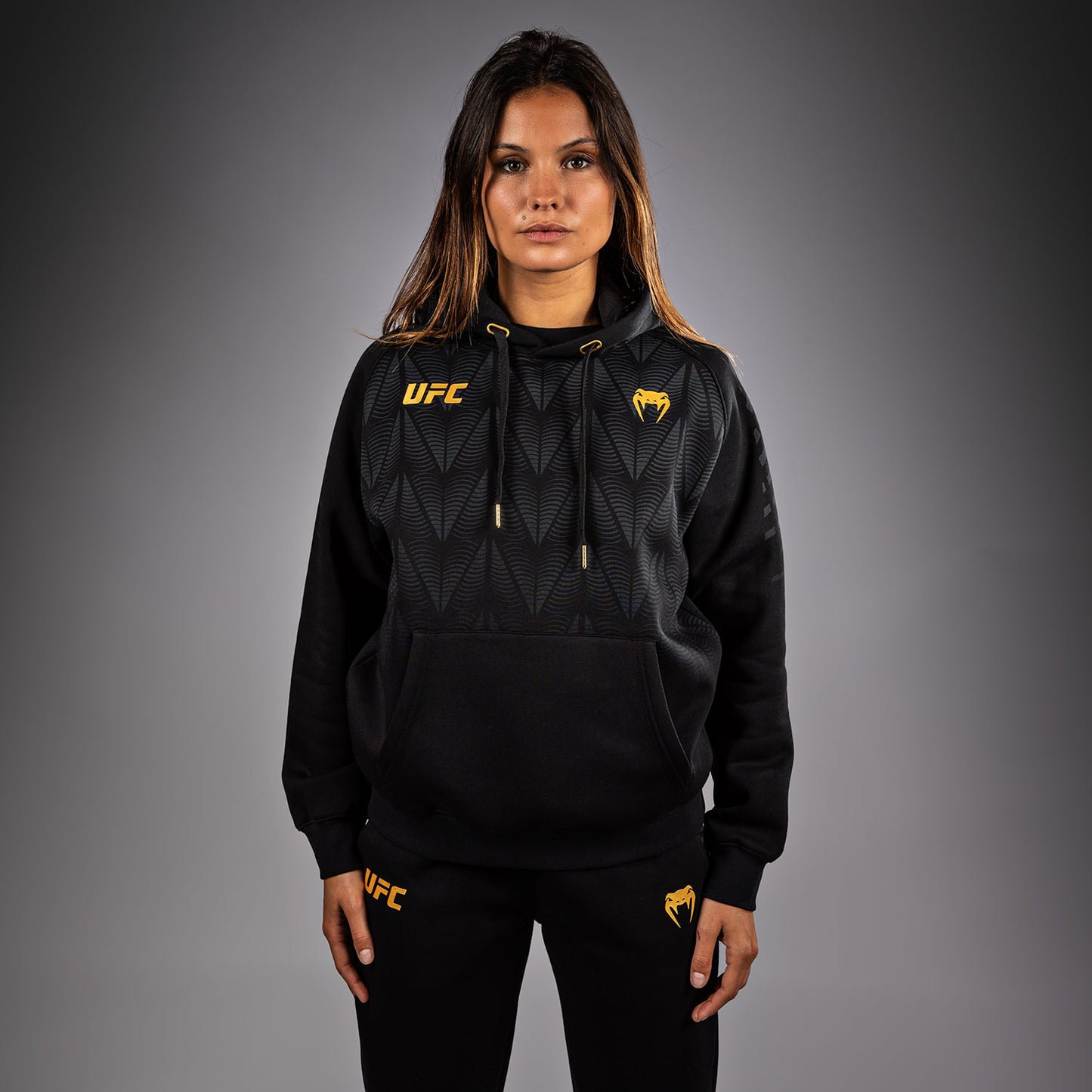 UFC Zenith by Venum Replica プルオーバーパーカー レディース - チャンピオン