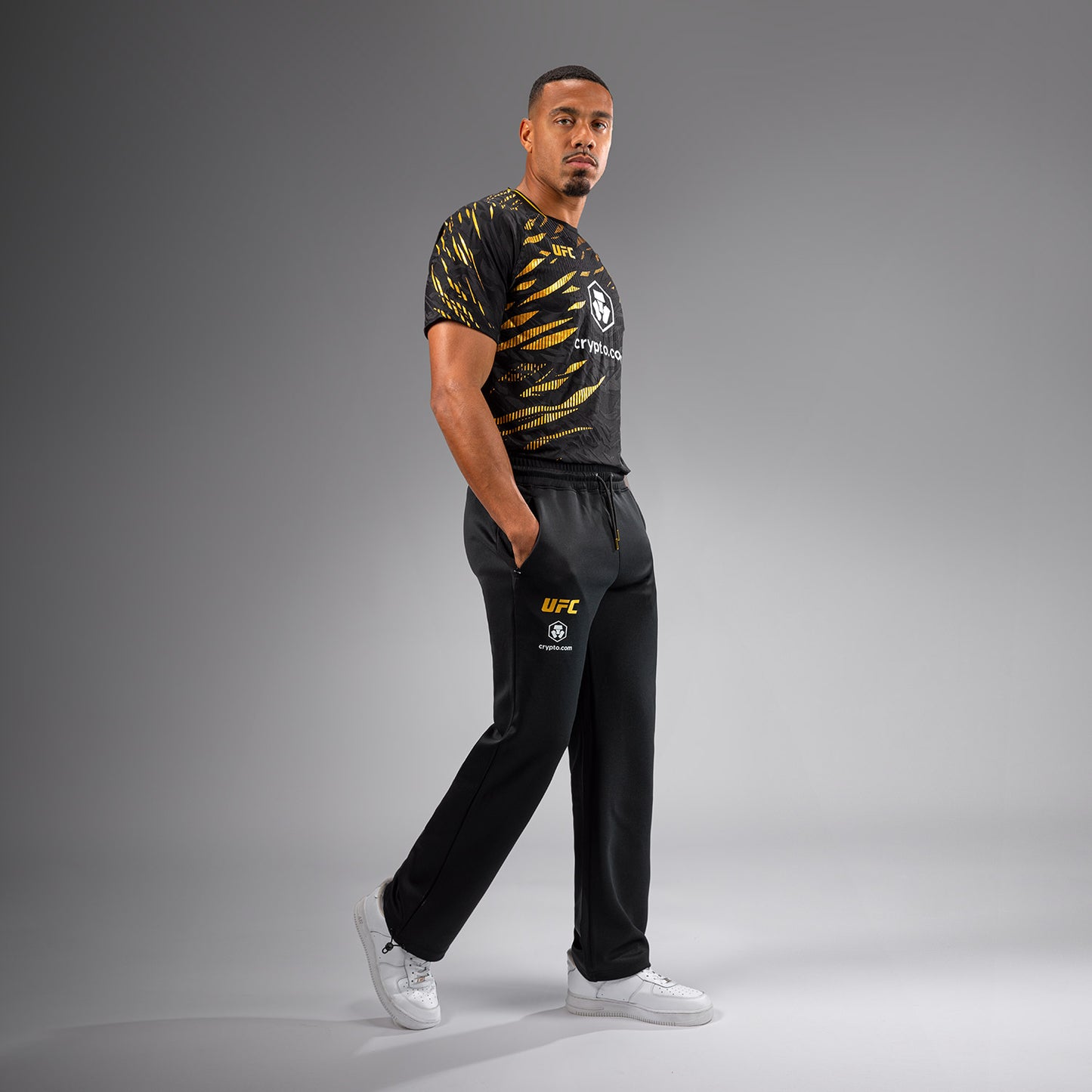 UFC Fusion by Venum Authentic Fight Night ストレートレッグパンツ（男性用） - チャンピオン