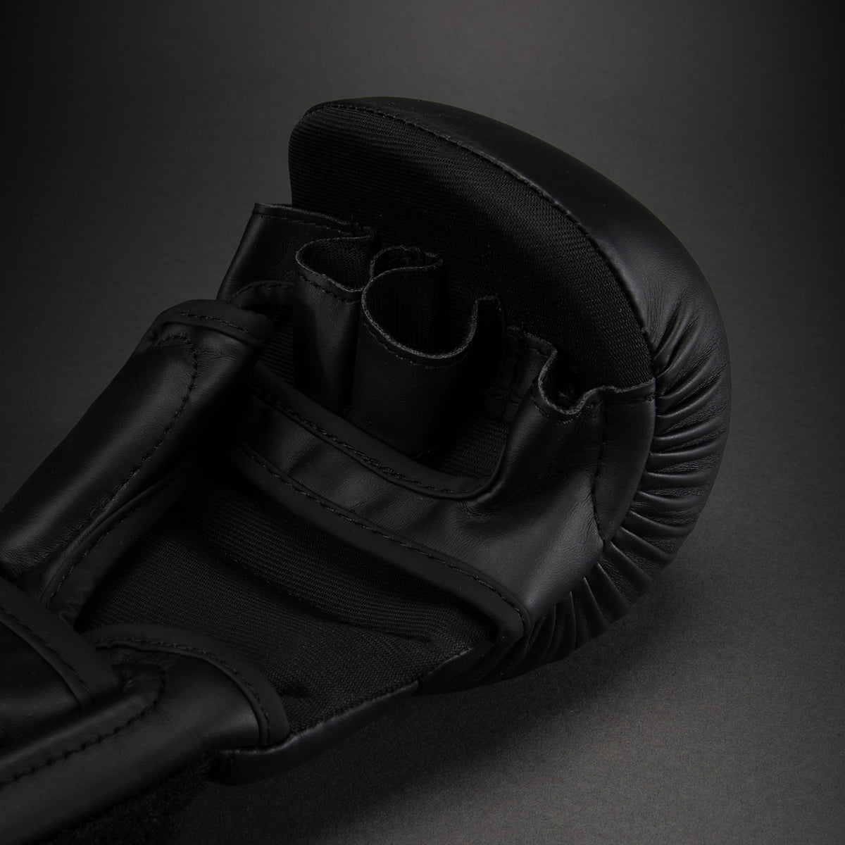 Venum Contender 1.5 スパーリンググローブ - ブラック/ゴールド