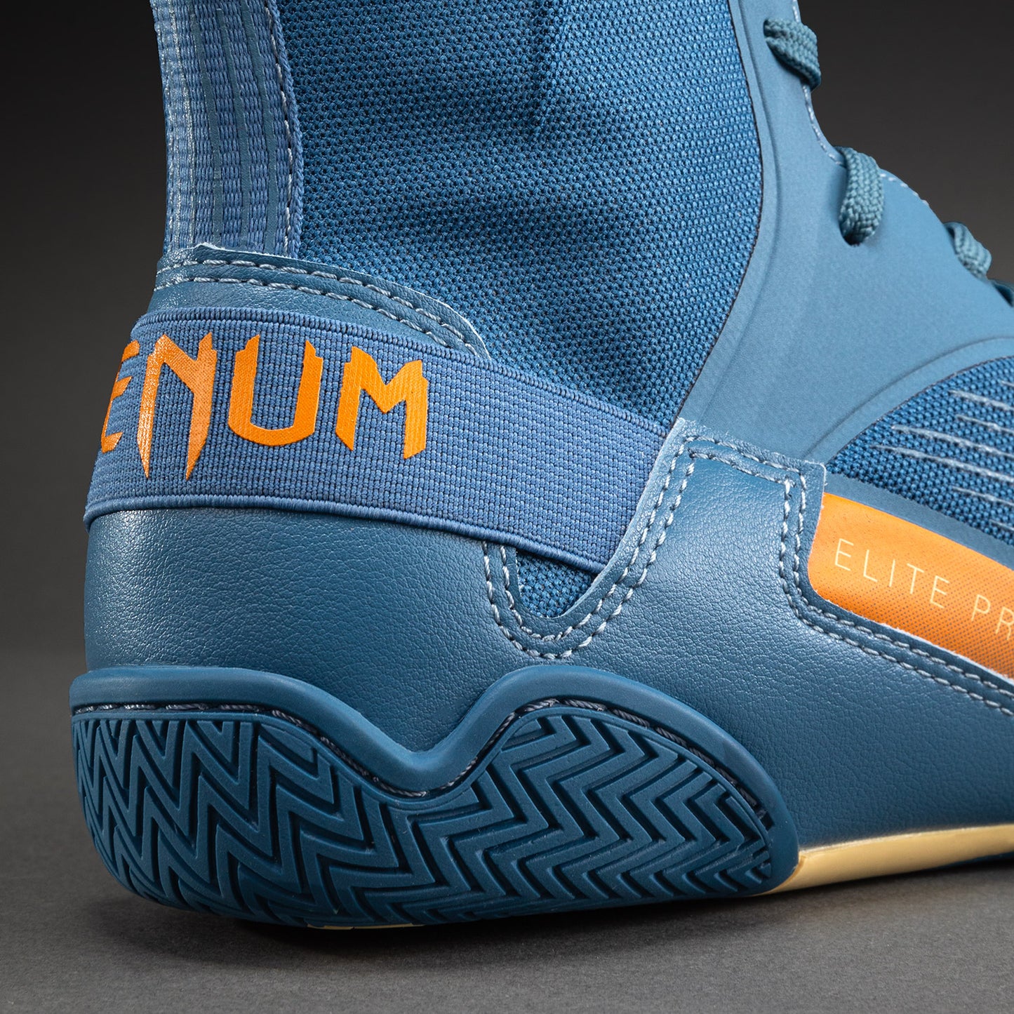 Venum Elite Neo ボクシングシューズ – スティールブルー/オレンジ