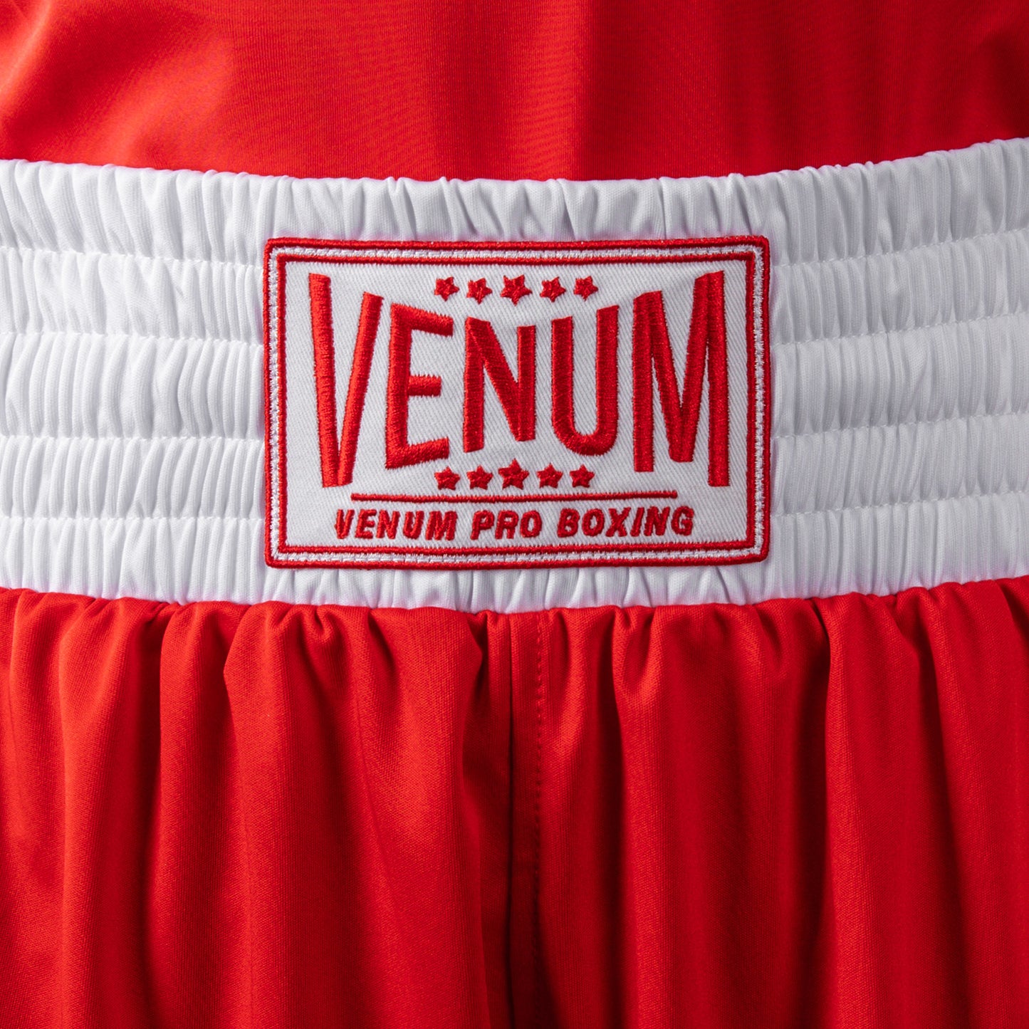 Venum Classic キッズ用 ボクシングショーツ – ファイヤーレッド