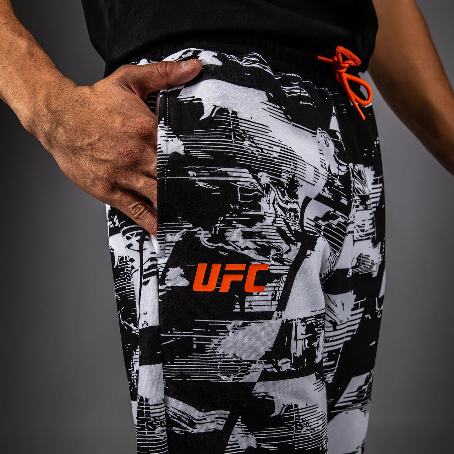 UFC Zenith by Venum Authentic Fight Week パンツ メンズ - ホワイト